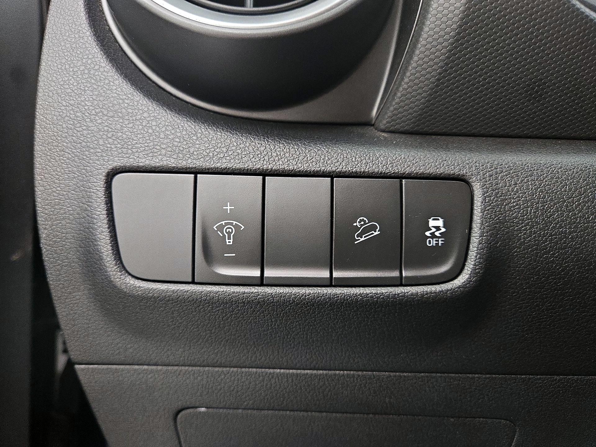 Thumbnail: 2023 Hyundai Kona - 13