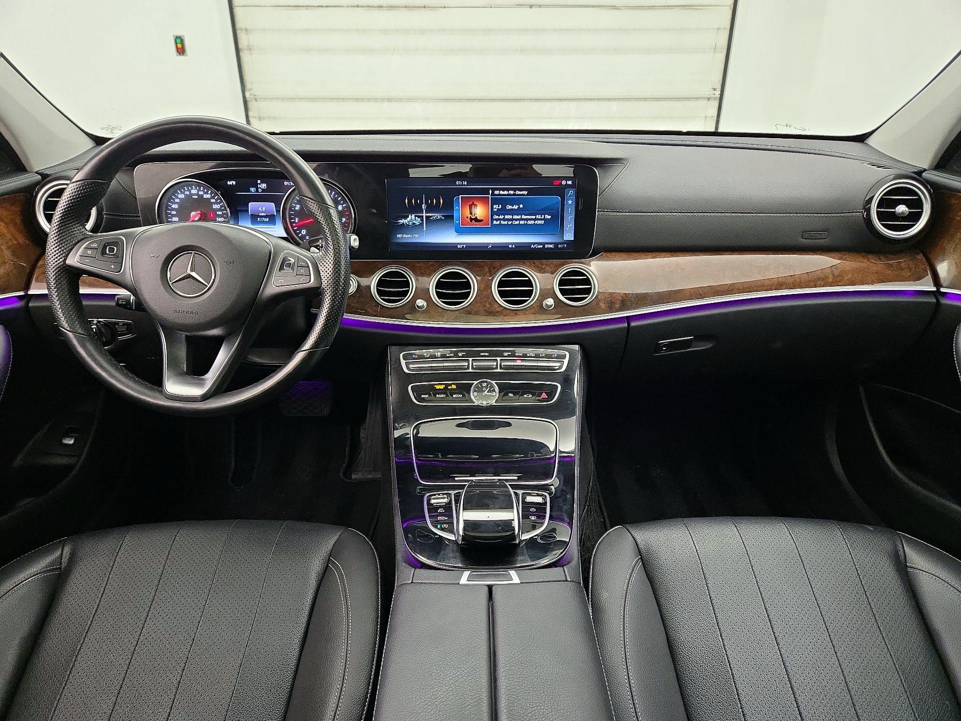 Thumbnail: 2017 Mercedes-Benz E-Class - 9