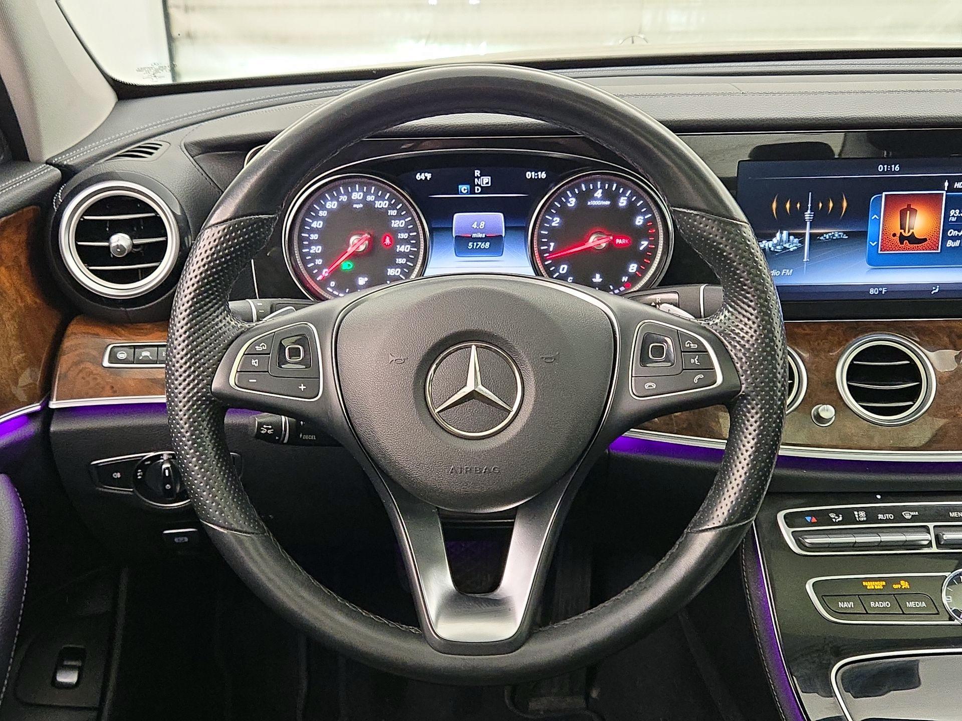 Thumbnail: 2017 Mercedes-Benz E-Class - 10