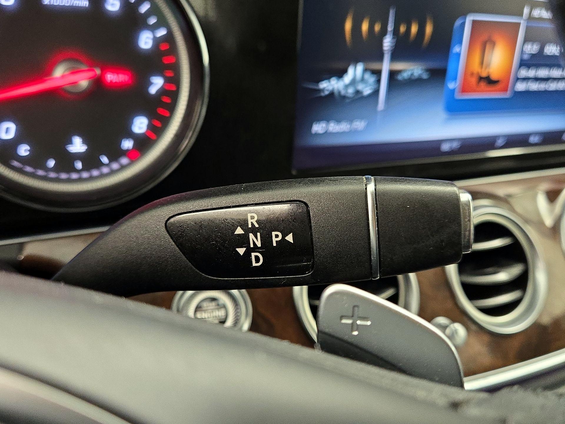 Thumbnail: 2017 Mercedes-Benz E-Class - 18