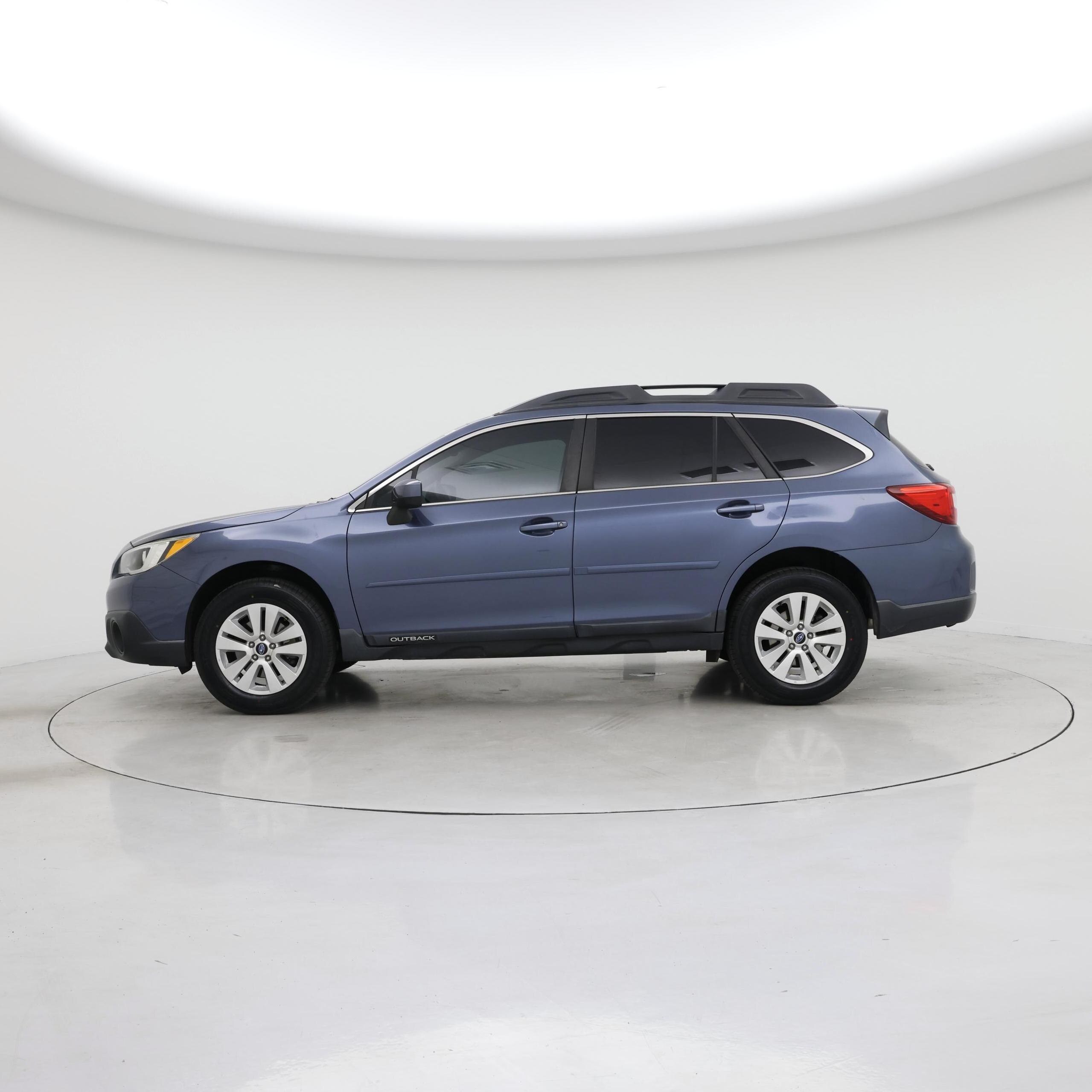 Thumbnail: 2017 Subaru Outback - 3