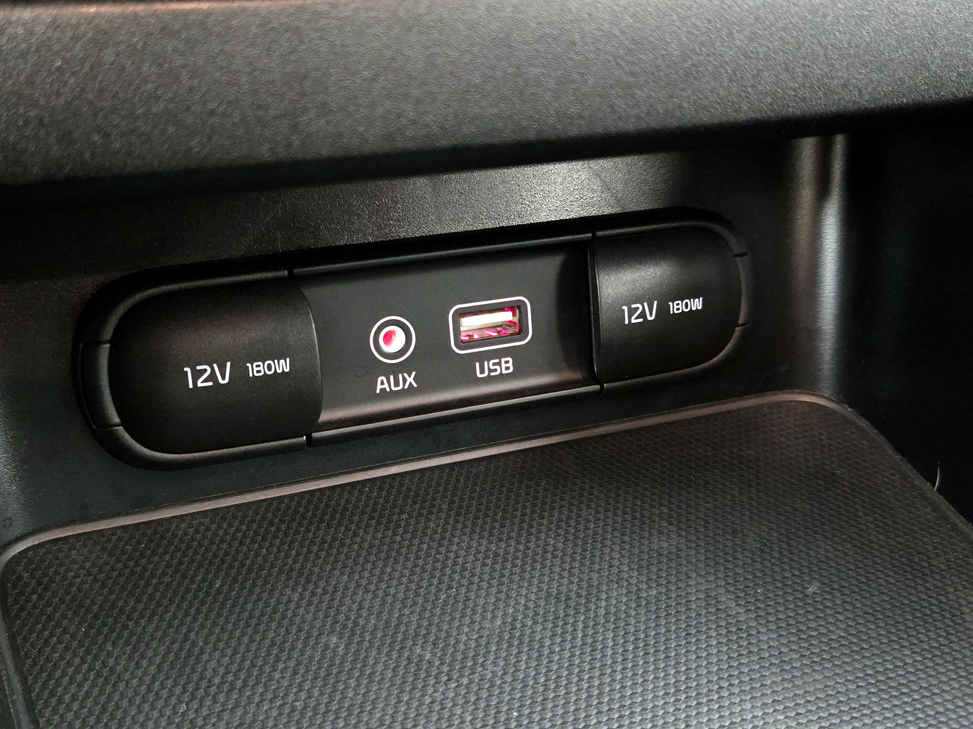 Thumbnail: 2021 Kia Forte - 18