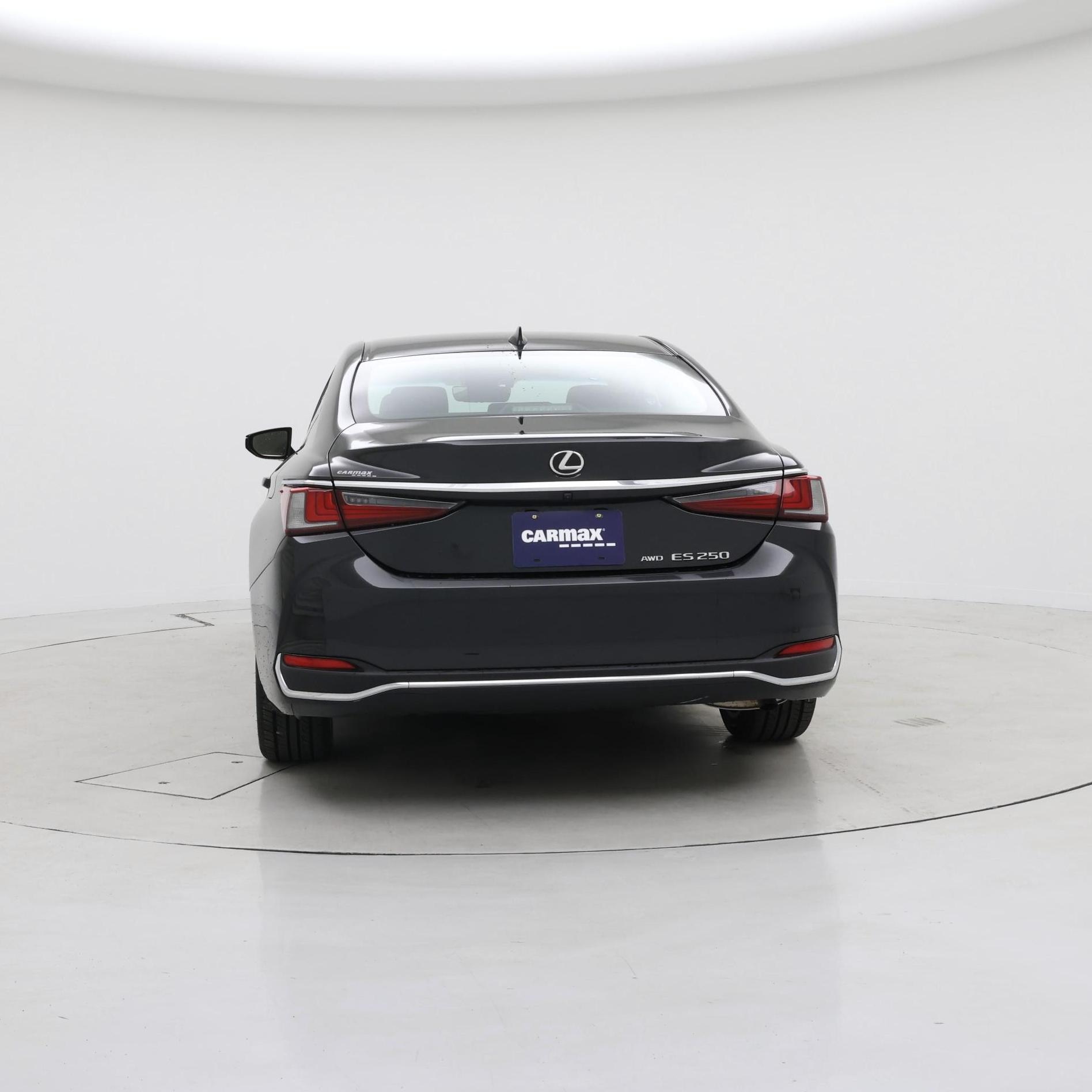 Thumbnail: 2022 Lexus ES - 6