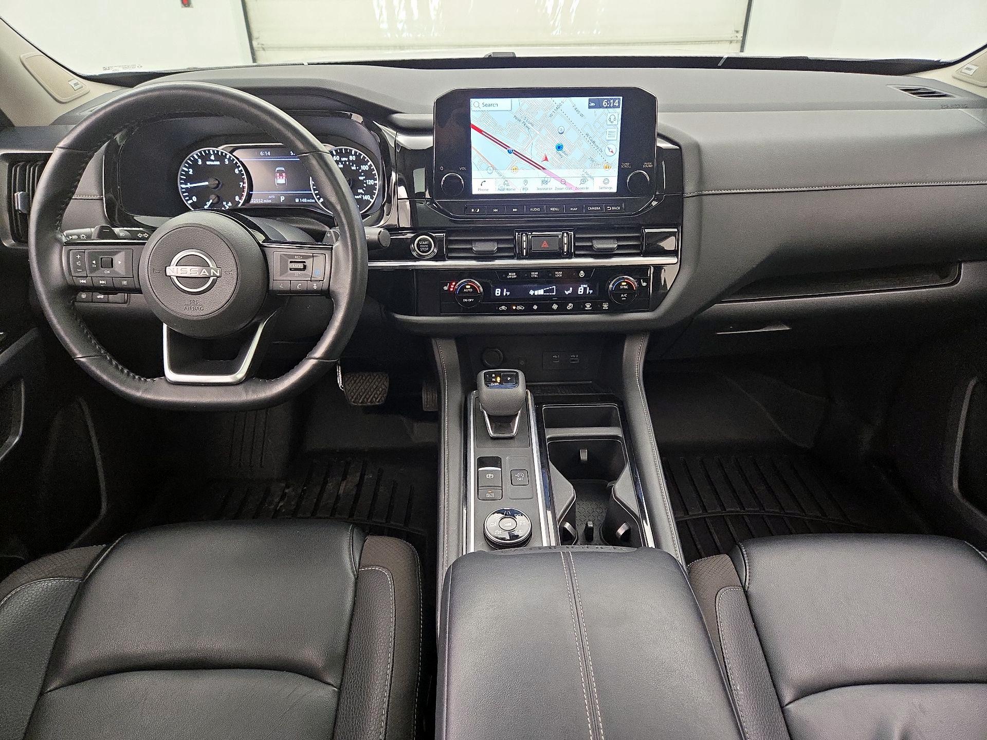 Thumbnail: 2023 Nissan Pathfinder - 9