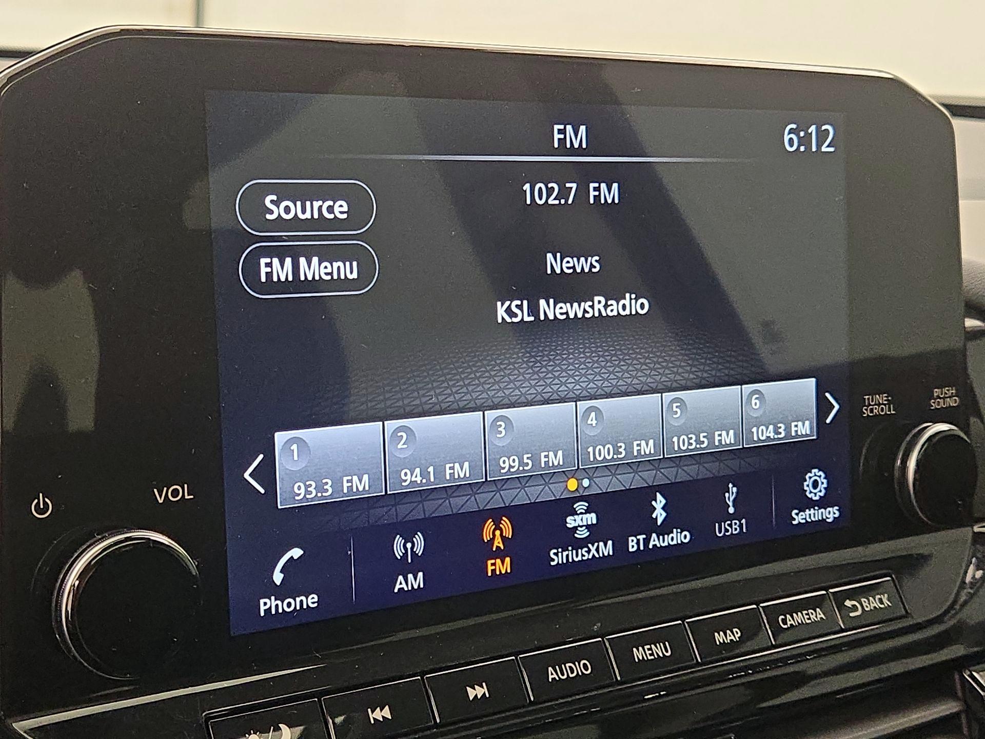 Thumbnail: 2023 Nissan Pathfinder - 16