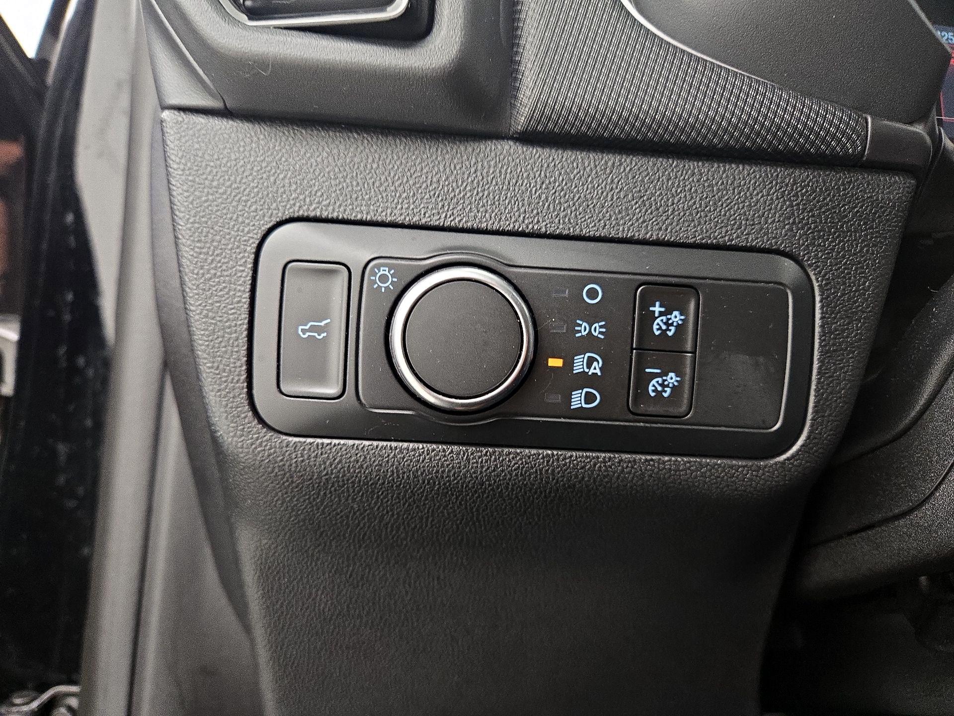 Thumbnail: 2021 Ford Bronco Sport - 13