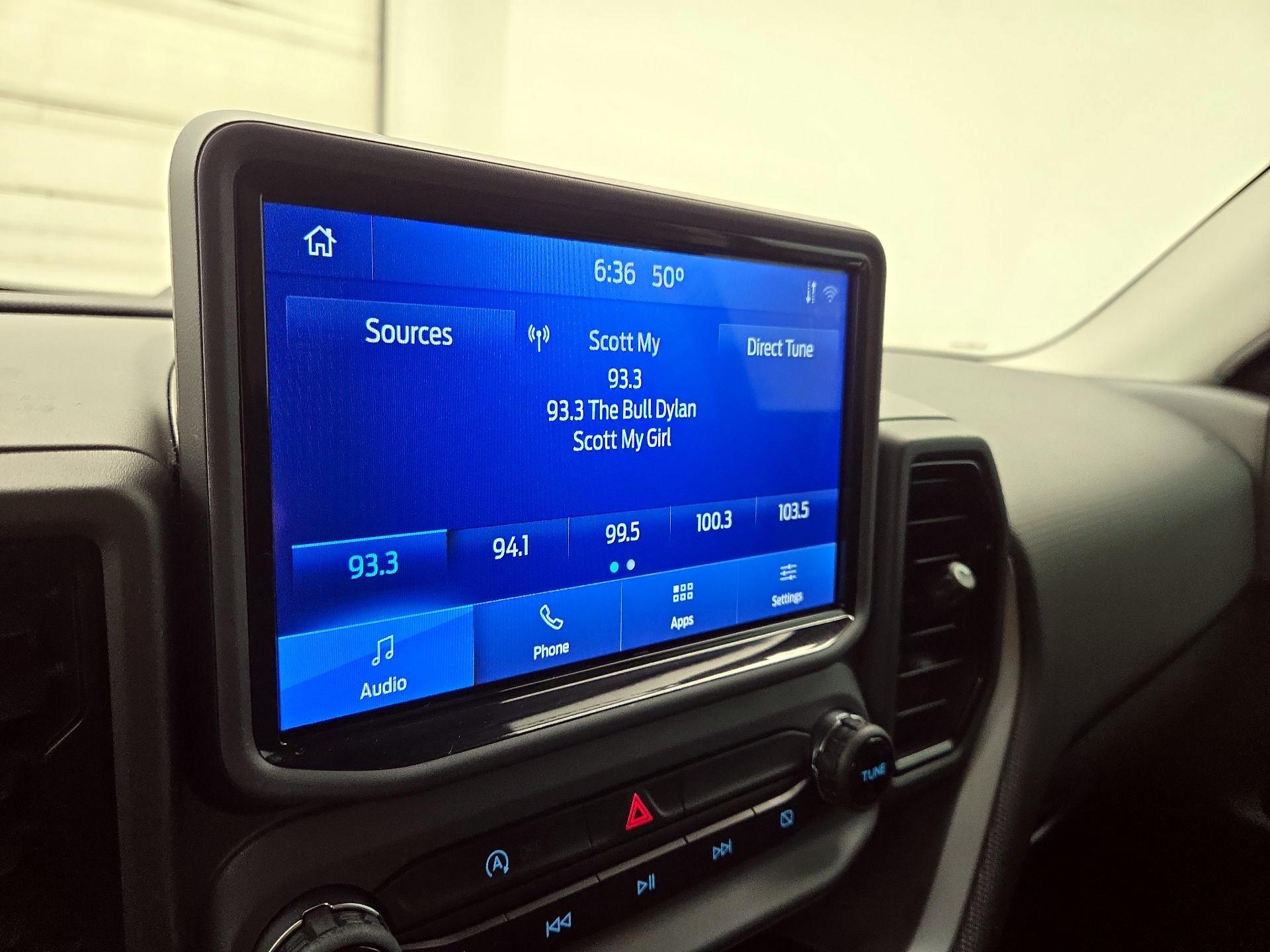 Thumbnail: 2021 Ford Bronco Sport - 15