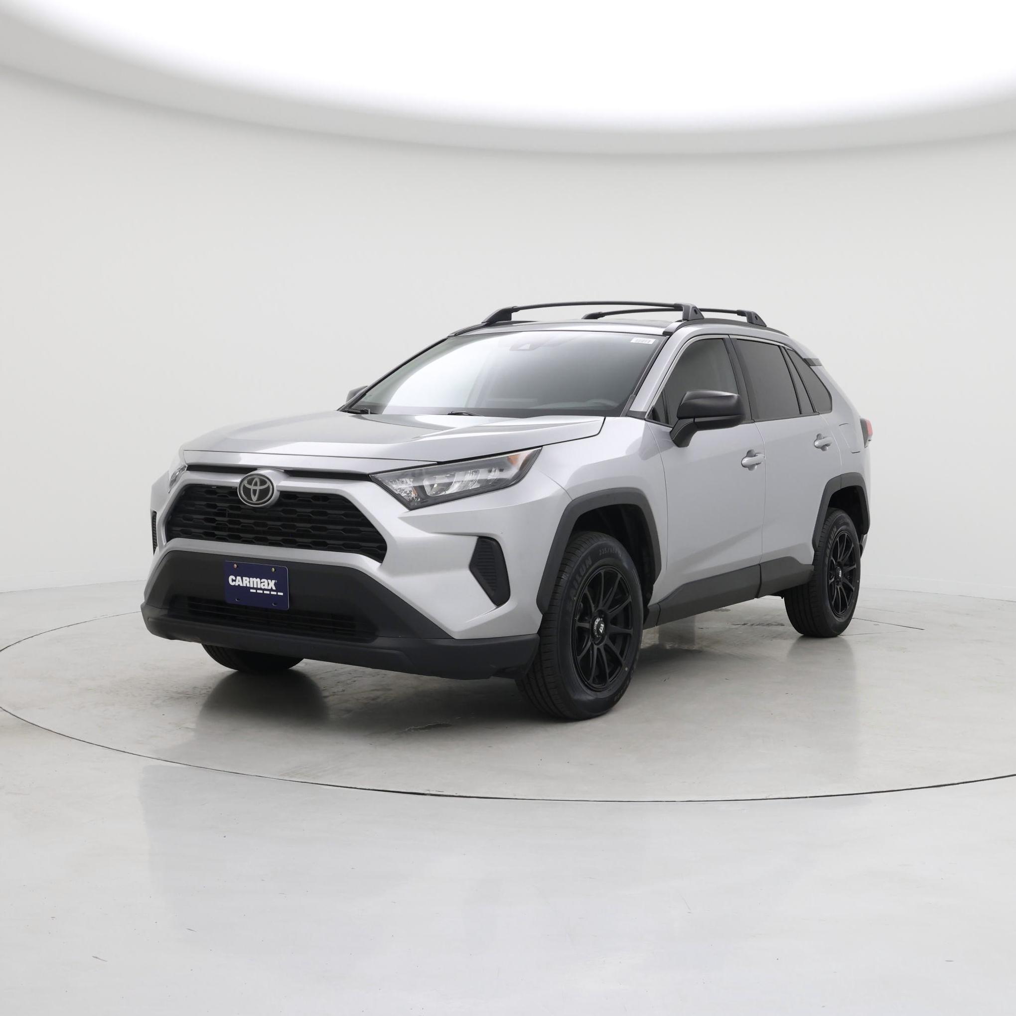 Thumbnail: 2019 Toyota RAV4 - 4