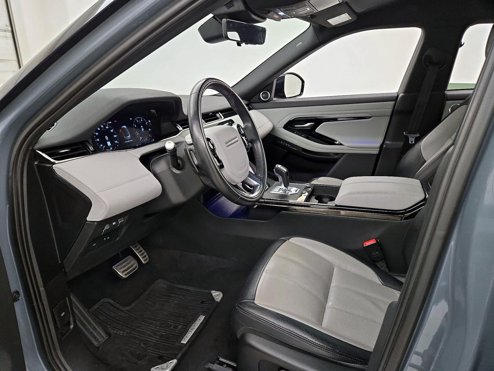 Thumbnail: 2020 Land Rover Range Rover Evoque - 11