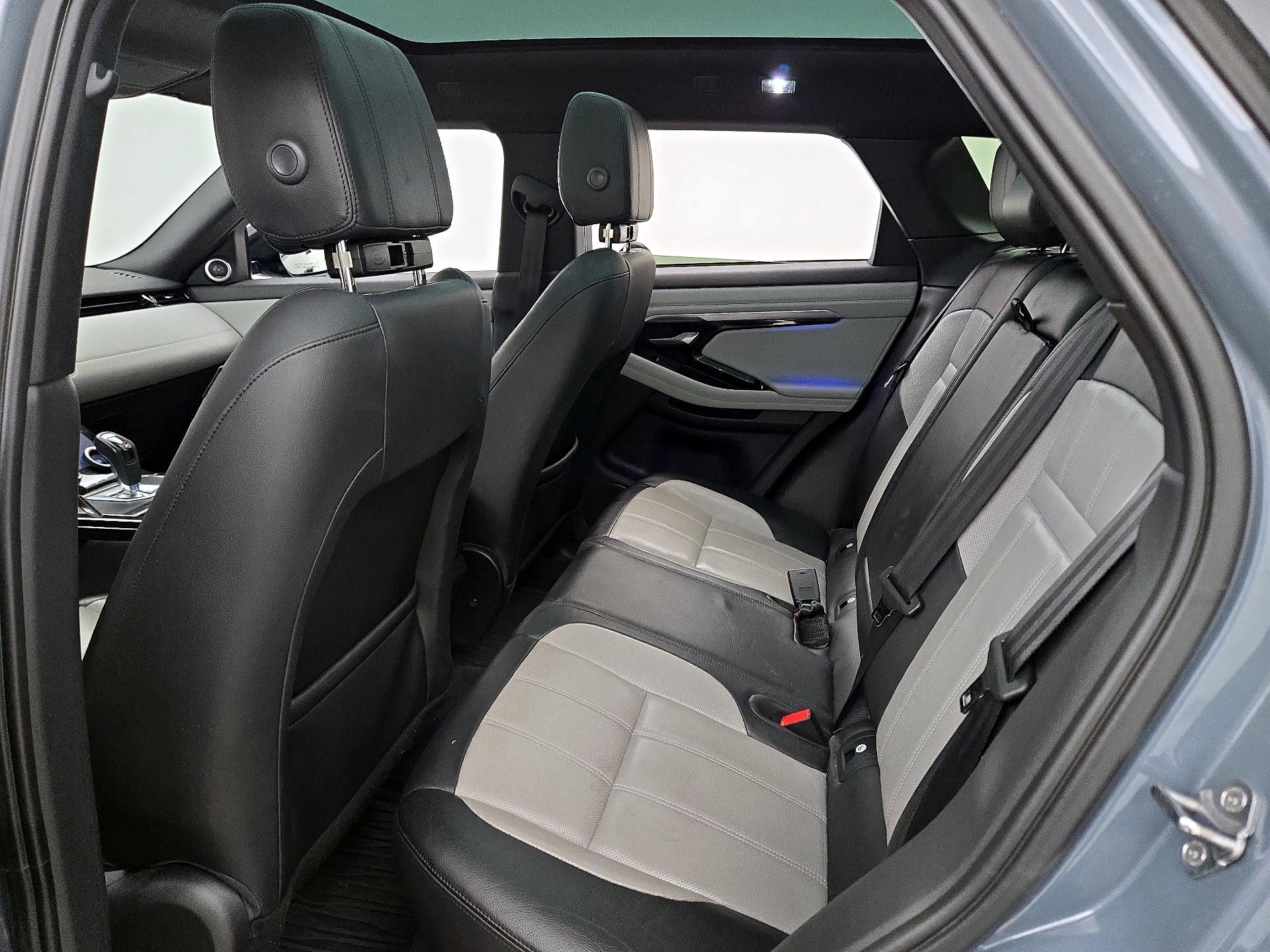 Thumbnail: 2020 Land Rover Range Rover Evoque - 20