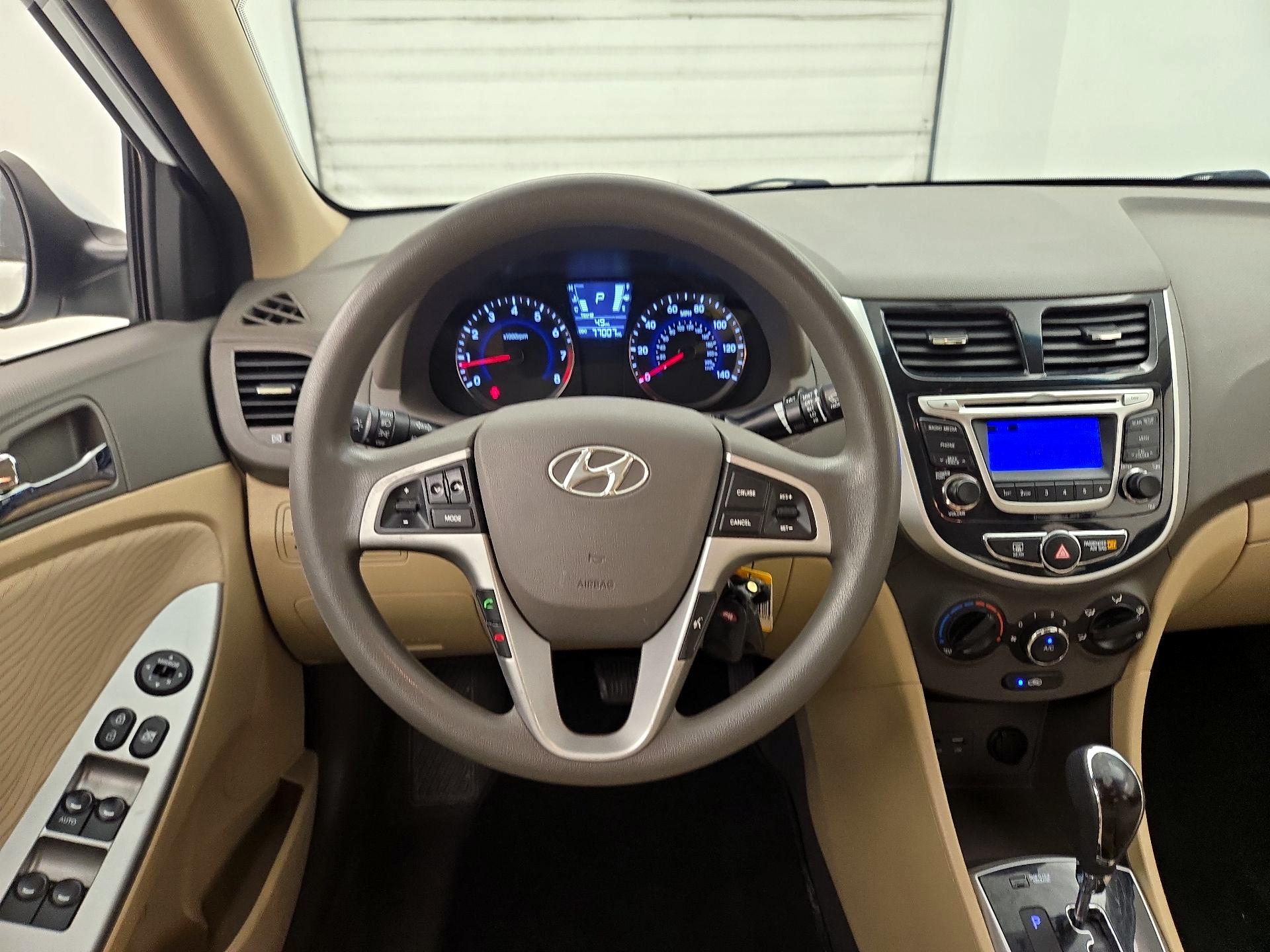 Thumbnail: 2014 Hyundai Accent - 10