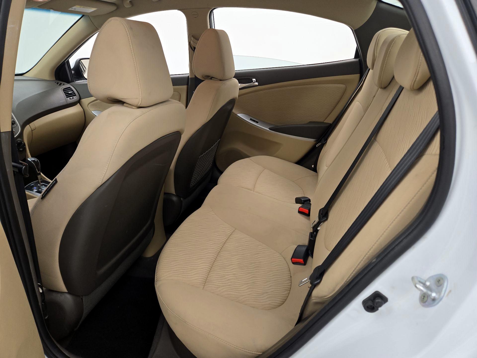 Thumbnail: 2014 Hyundai Accent - 18