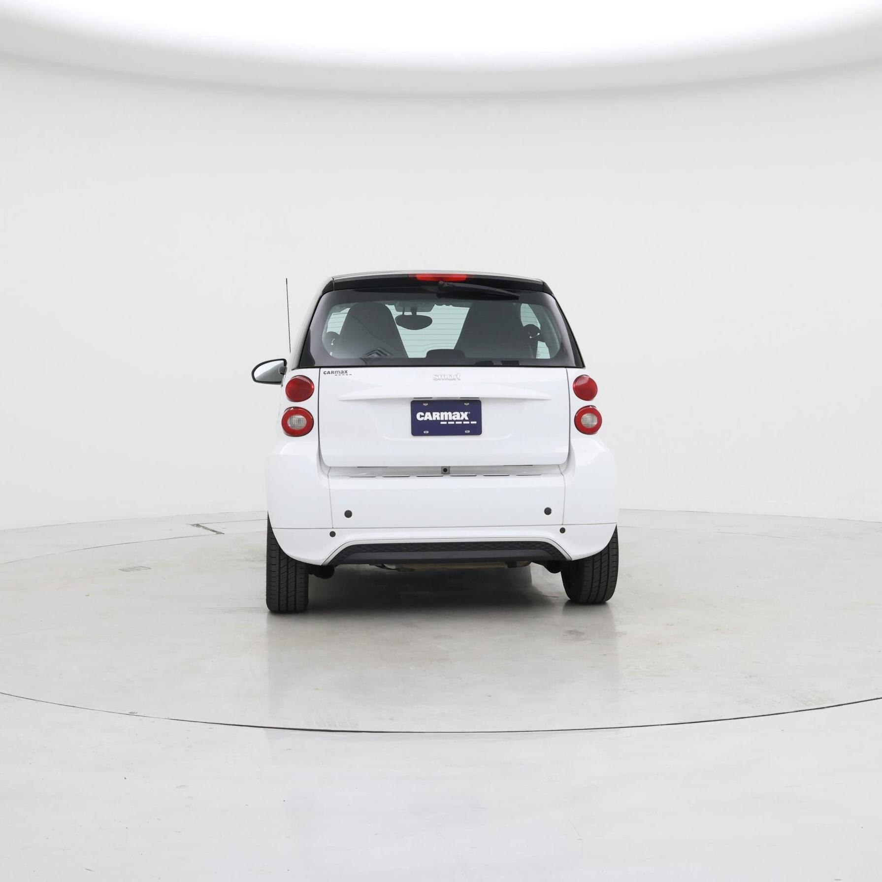 Thumbnail: 2015 smart fortwo - 6