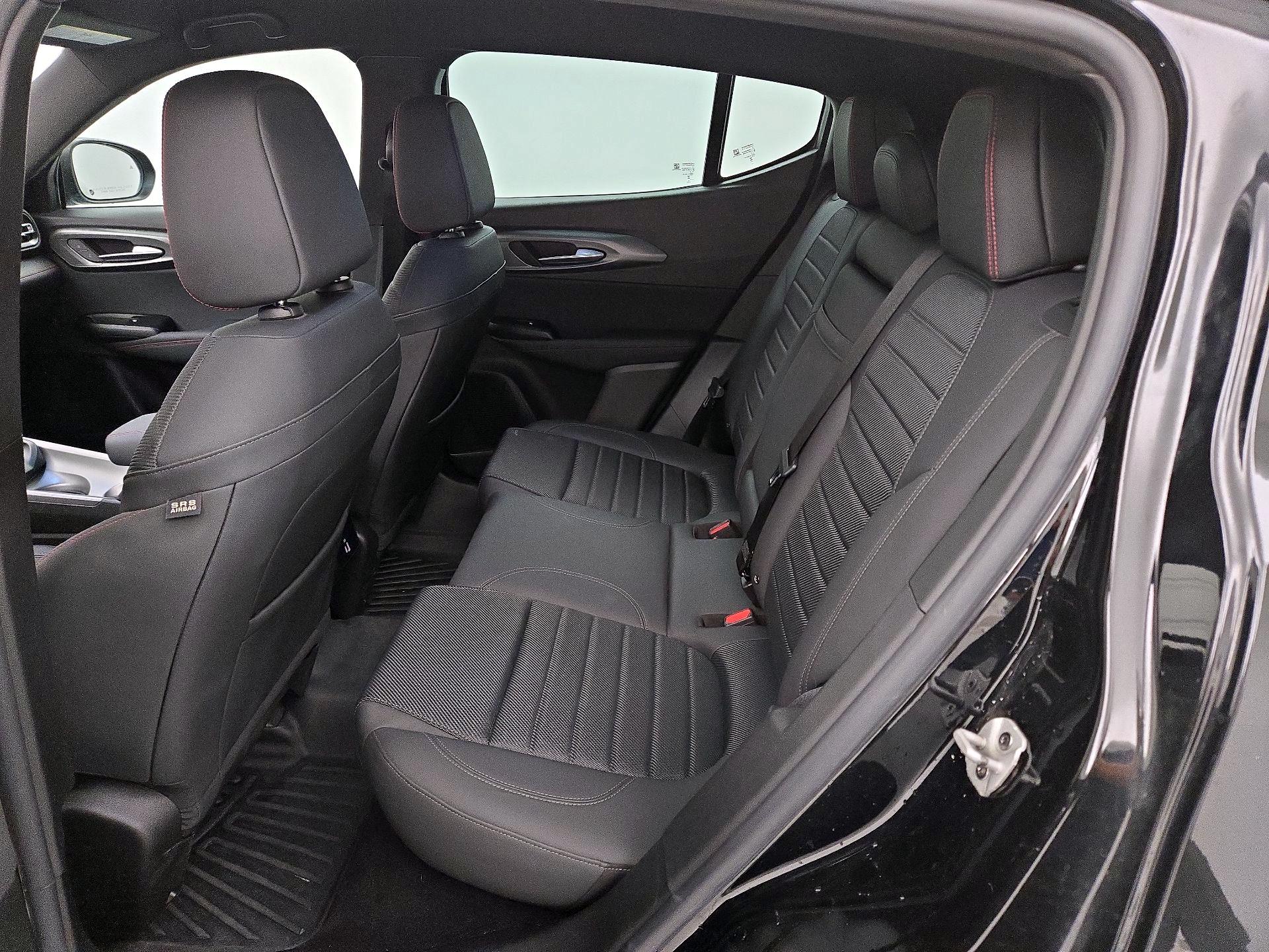 Thumbnail: 2023 Dodge Hornet - 19