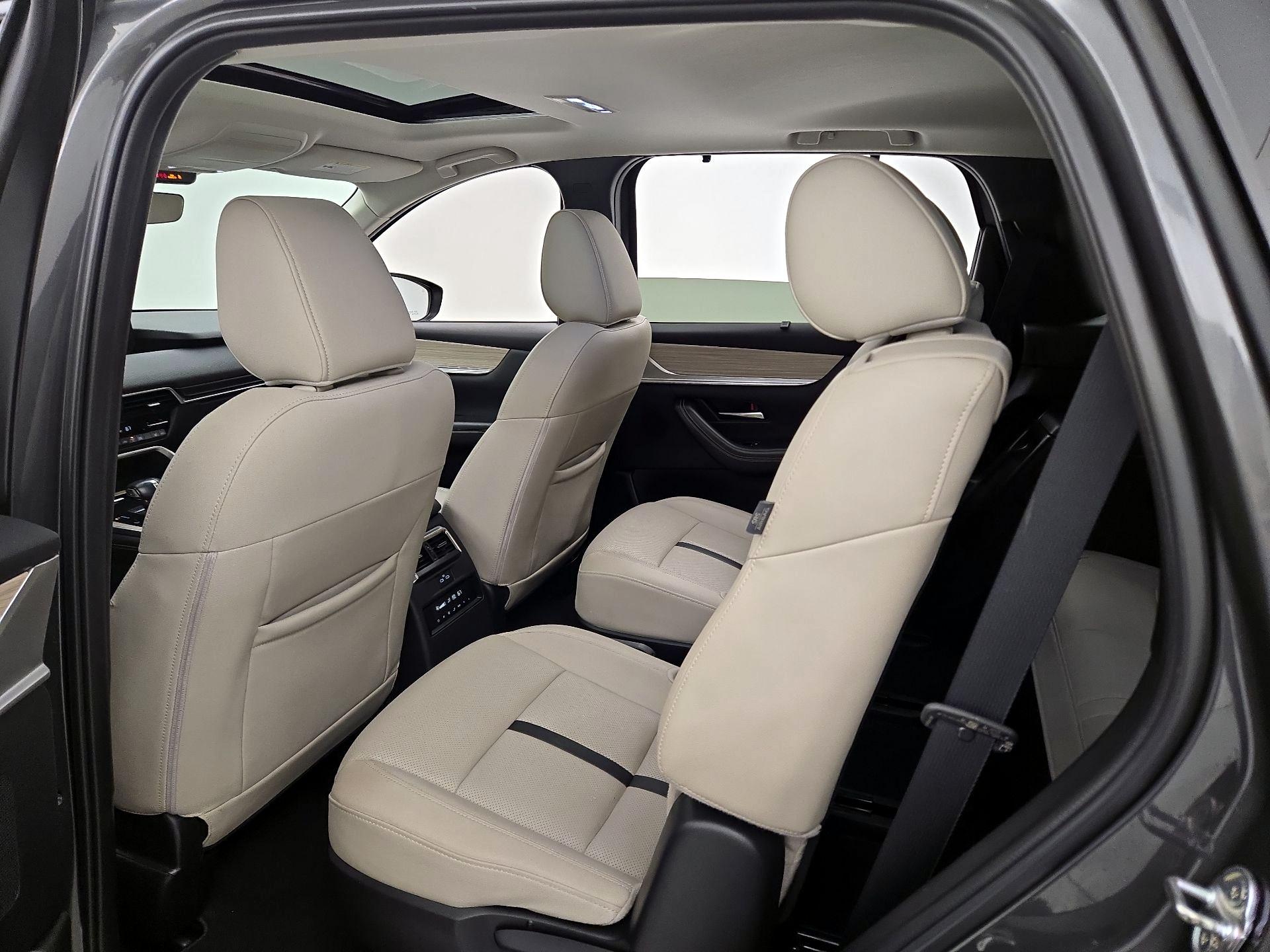 Thumbnail: 2024 Mazda CX-90 - 20