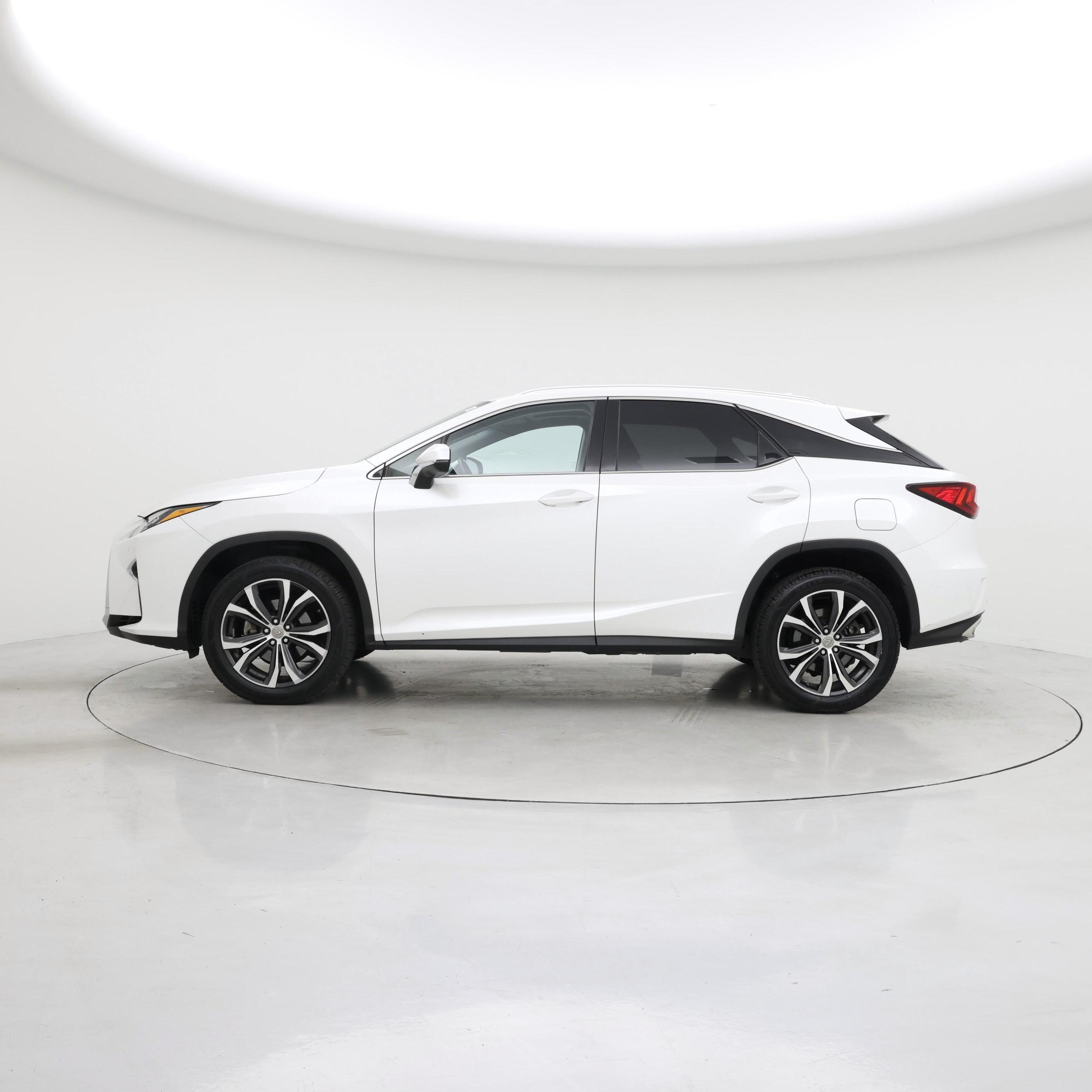 Thumbnail: 2017 Lexus RX - 3