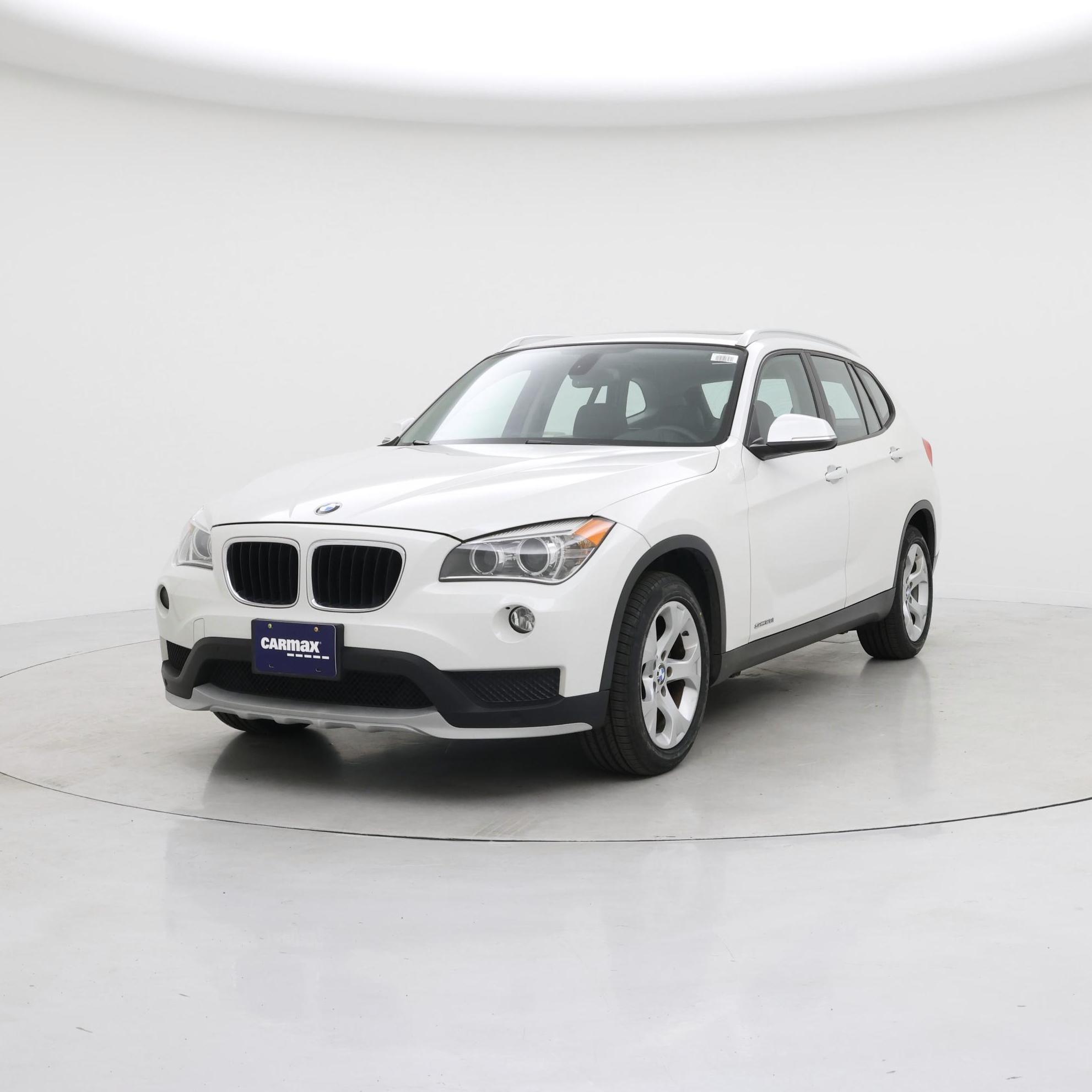 Thumbnail: 2015 BMW X1 - 4