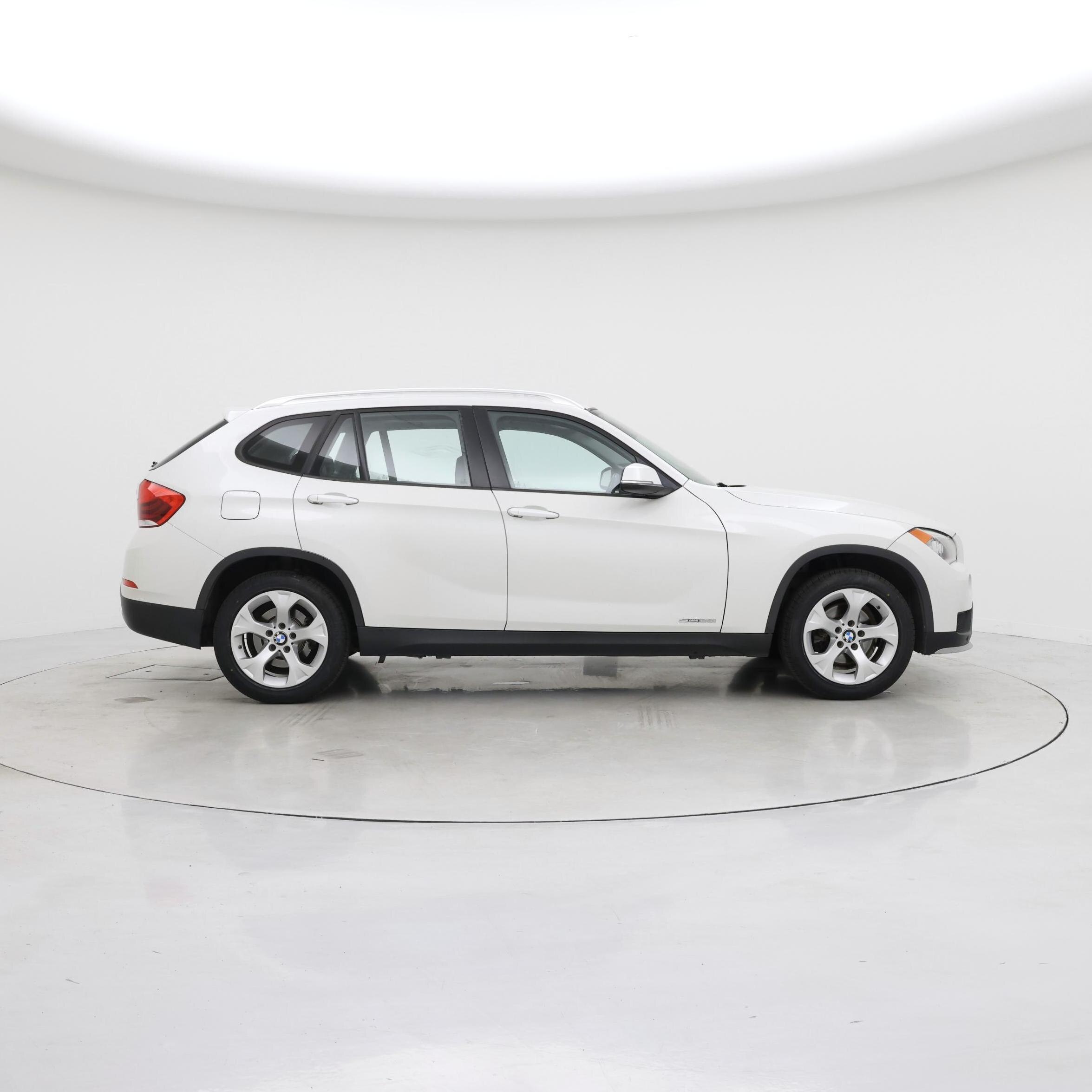 Thumbnail: 2015 BMW X1 - 7