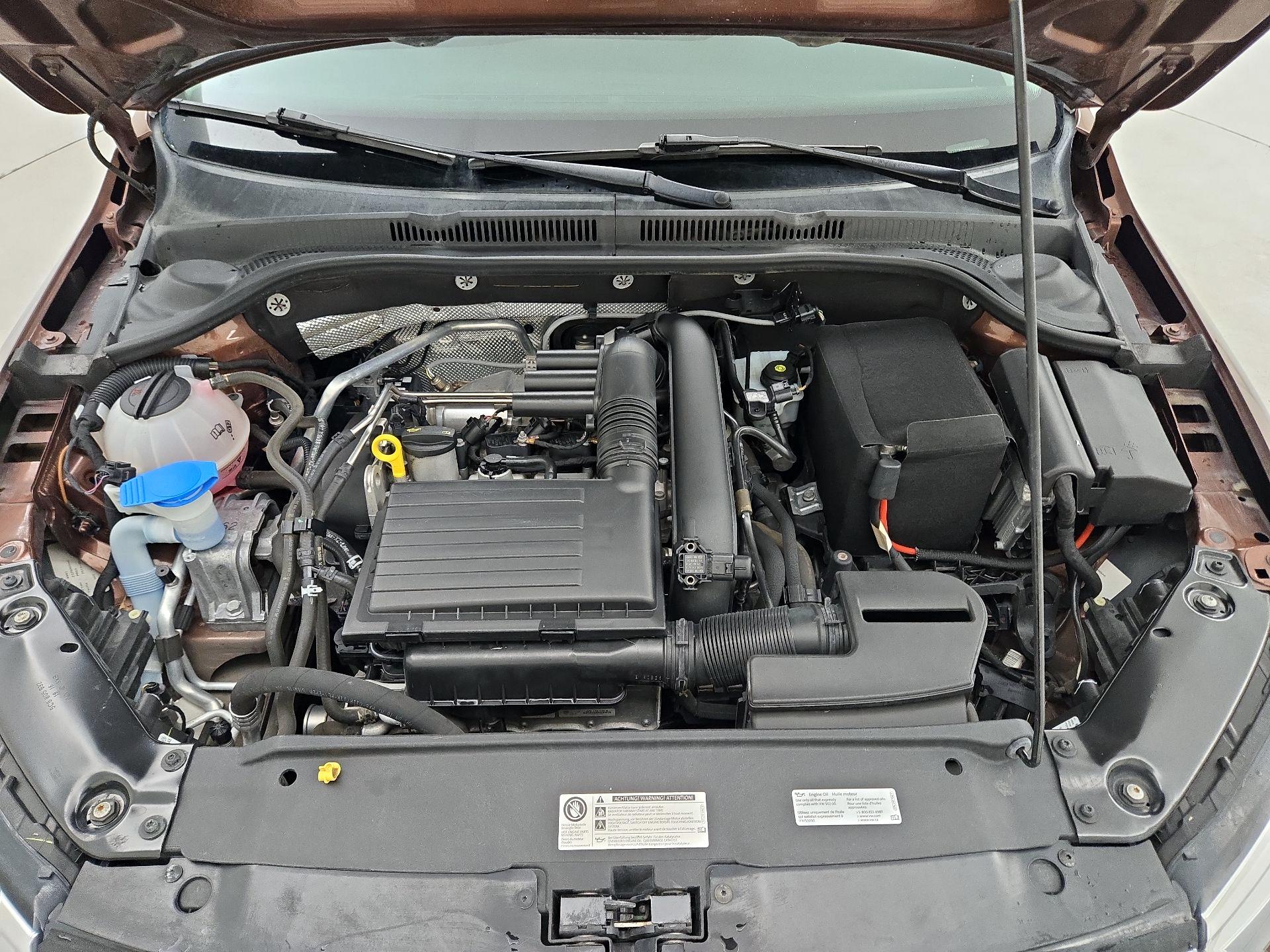 Thumbnail: 2016 Volkswagen Jetta - 20