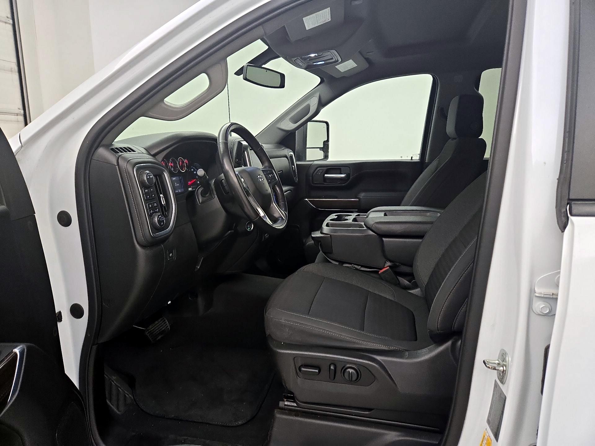 Thumbnail: 2021 Chevrolet Silverado 3500 - 11