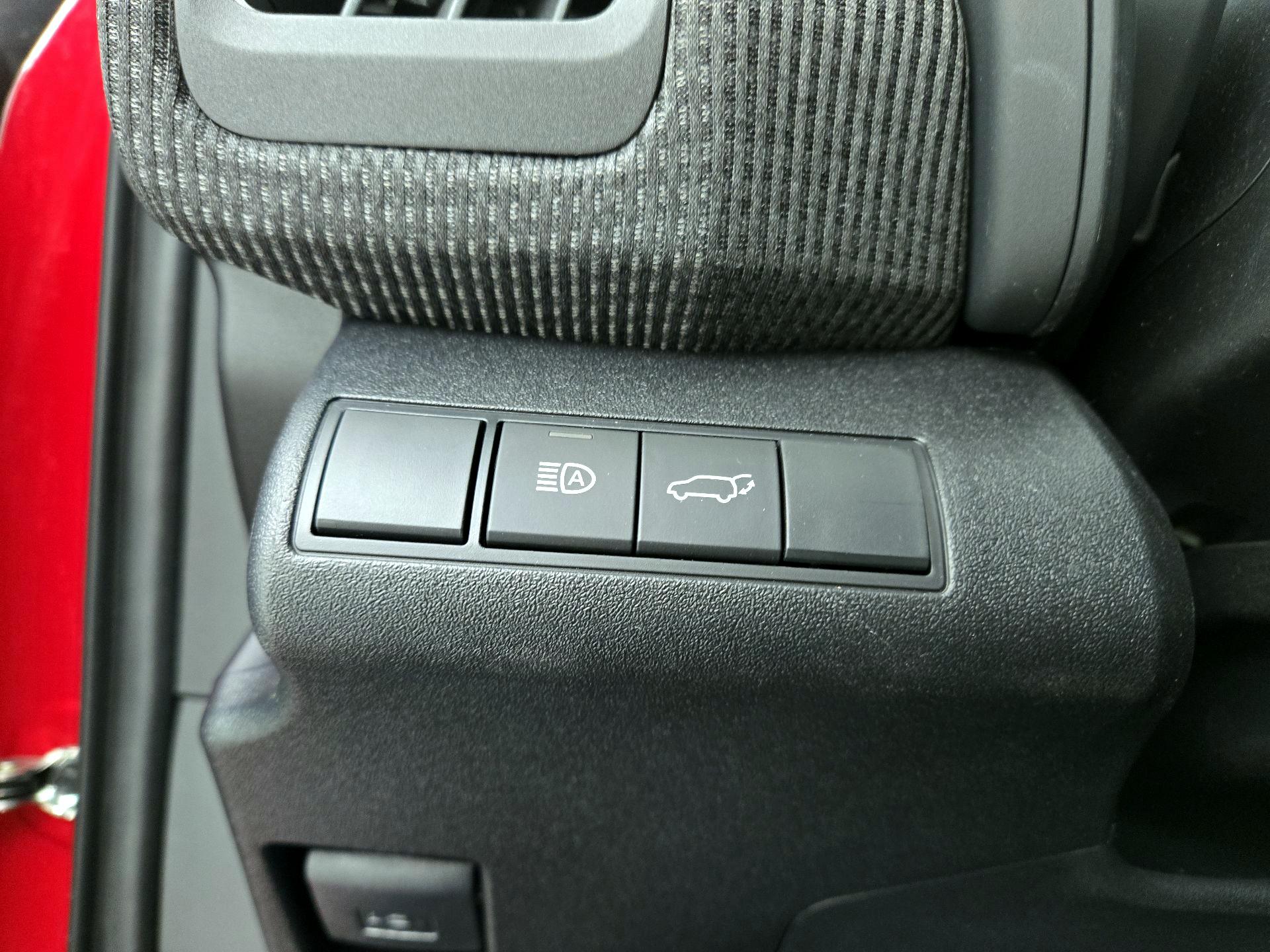 Thumbnail: 2025 Toyota bZ4X - 13