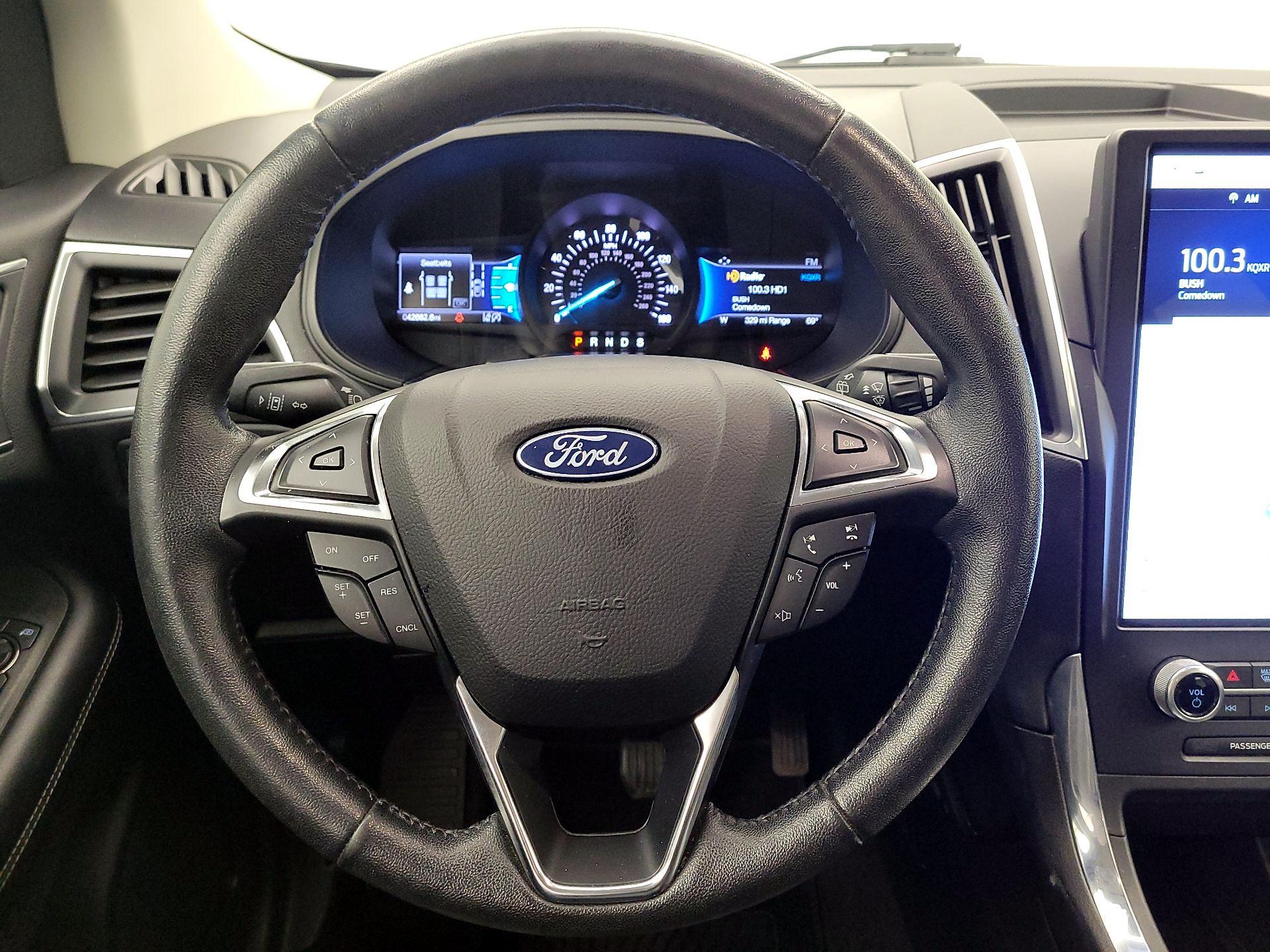 Thumbnail: 2022 Ford Edge - 10