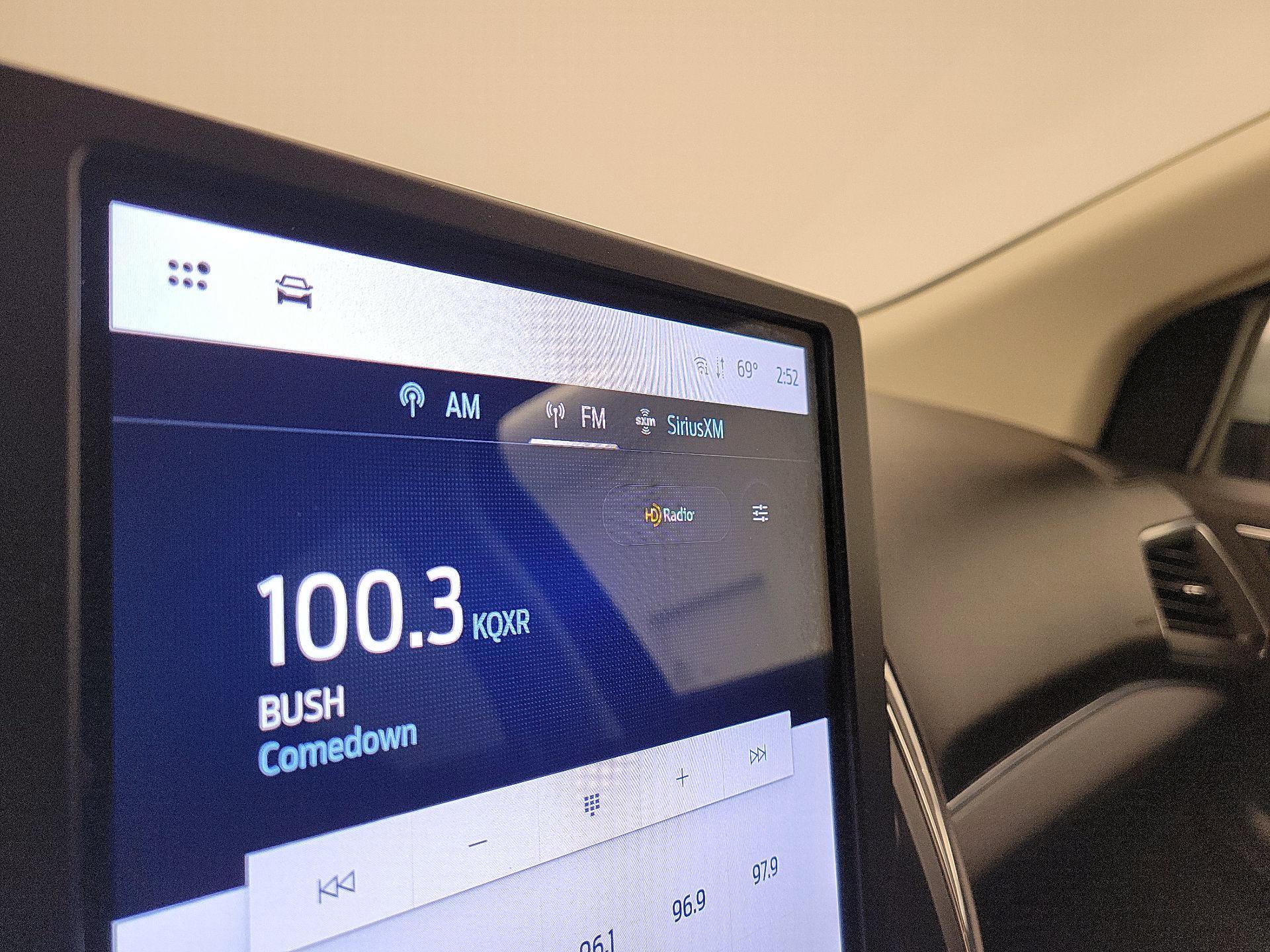 Thumbnail: 2022 Ford Edge - 15