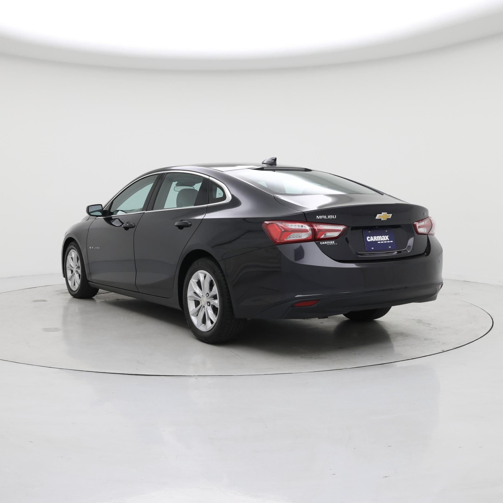 Thumbnail: 2022 Chevrolet Malibu - 2