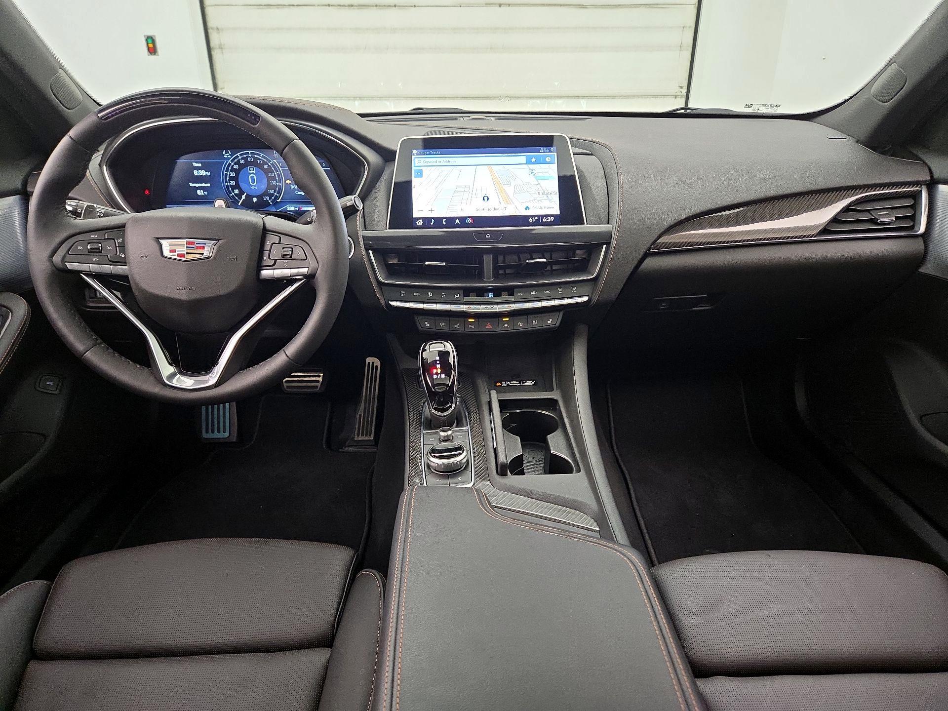 Thumbnail: 2023 Cadillac CT5 - 9