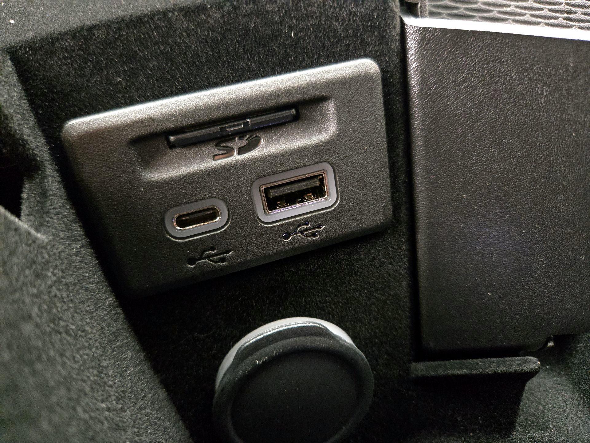 Thumbnail: 2023 Cadillac CT5 - 19