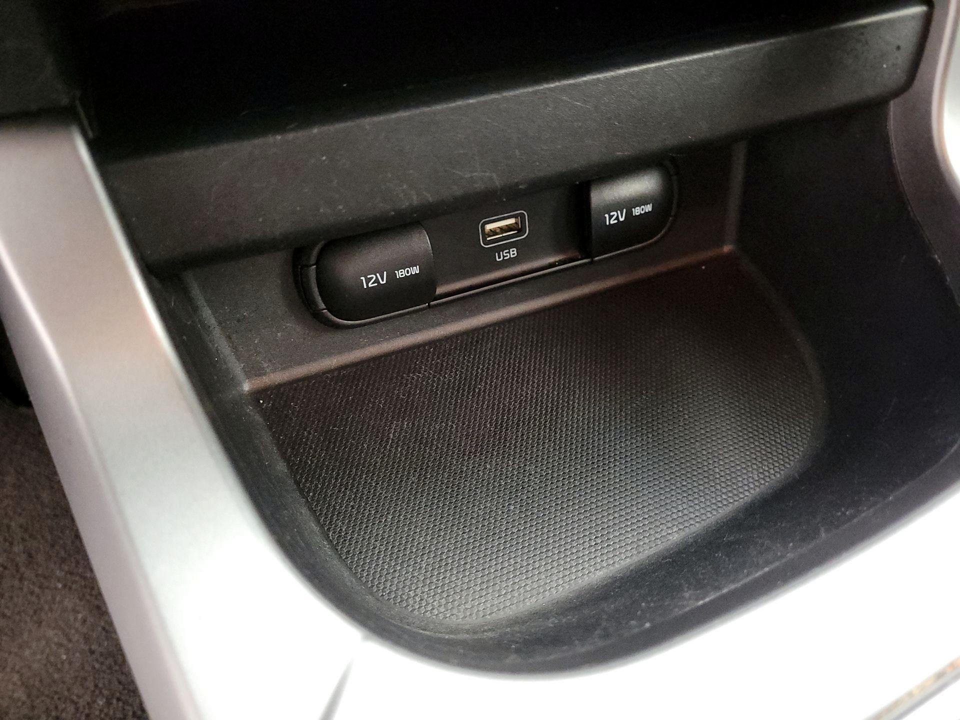 Thumbnail: 2024 Kia Seltos - 18