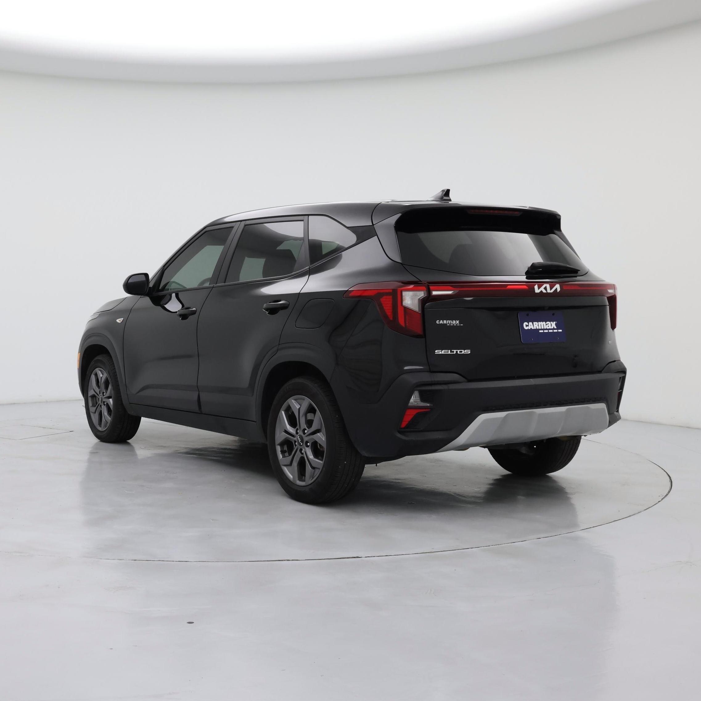 Thumbnail: 2024 Kia Seltos - 2