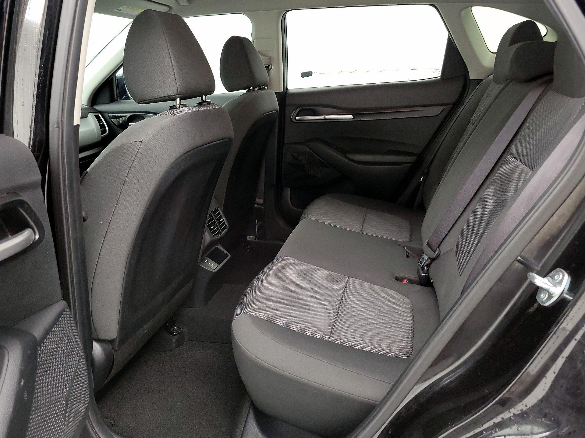 Thumbnail: 2024 Kia Seltos - 19