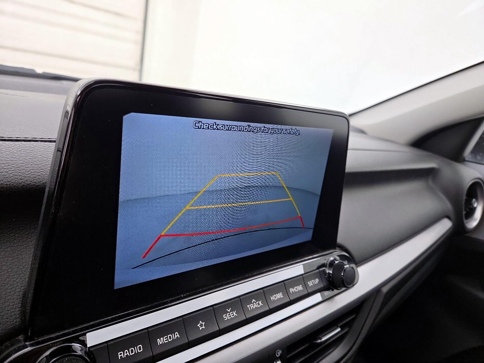 Thumbnail: 2021 Kia Forte - 14