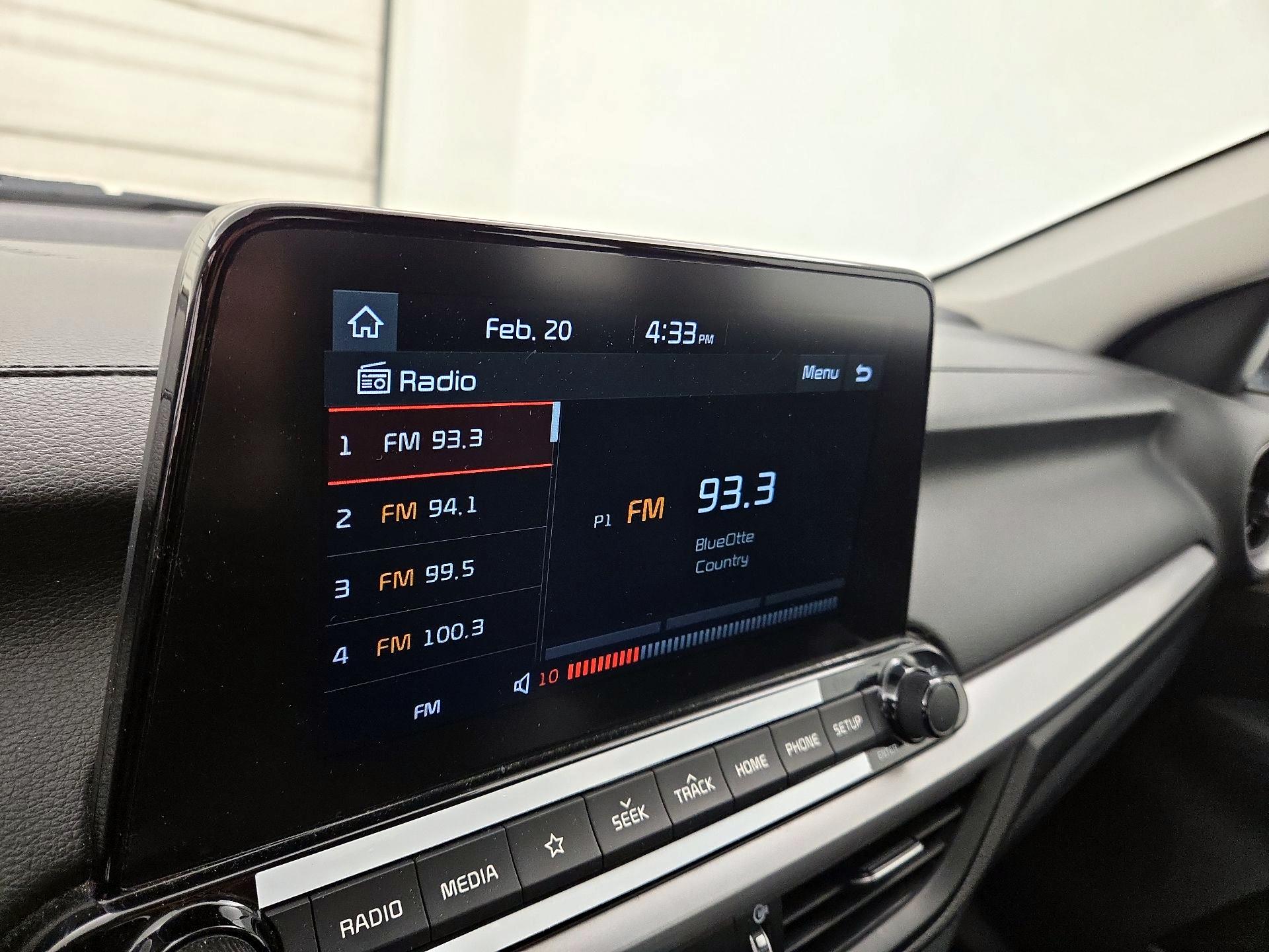 Thumbnail: 2021 Kia Forte - 15