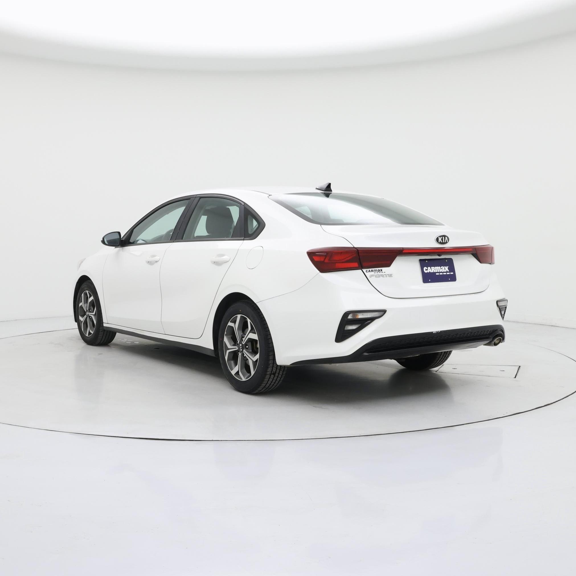 Thumbnail: 2021 Kia Forte - 2