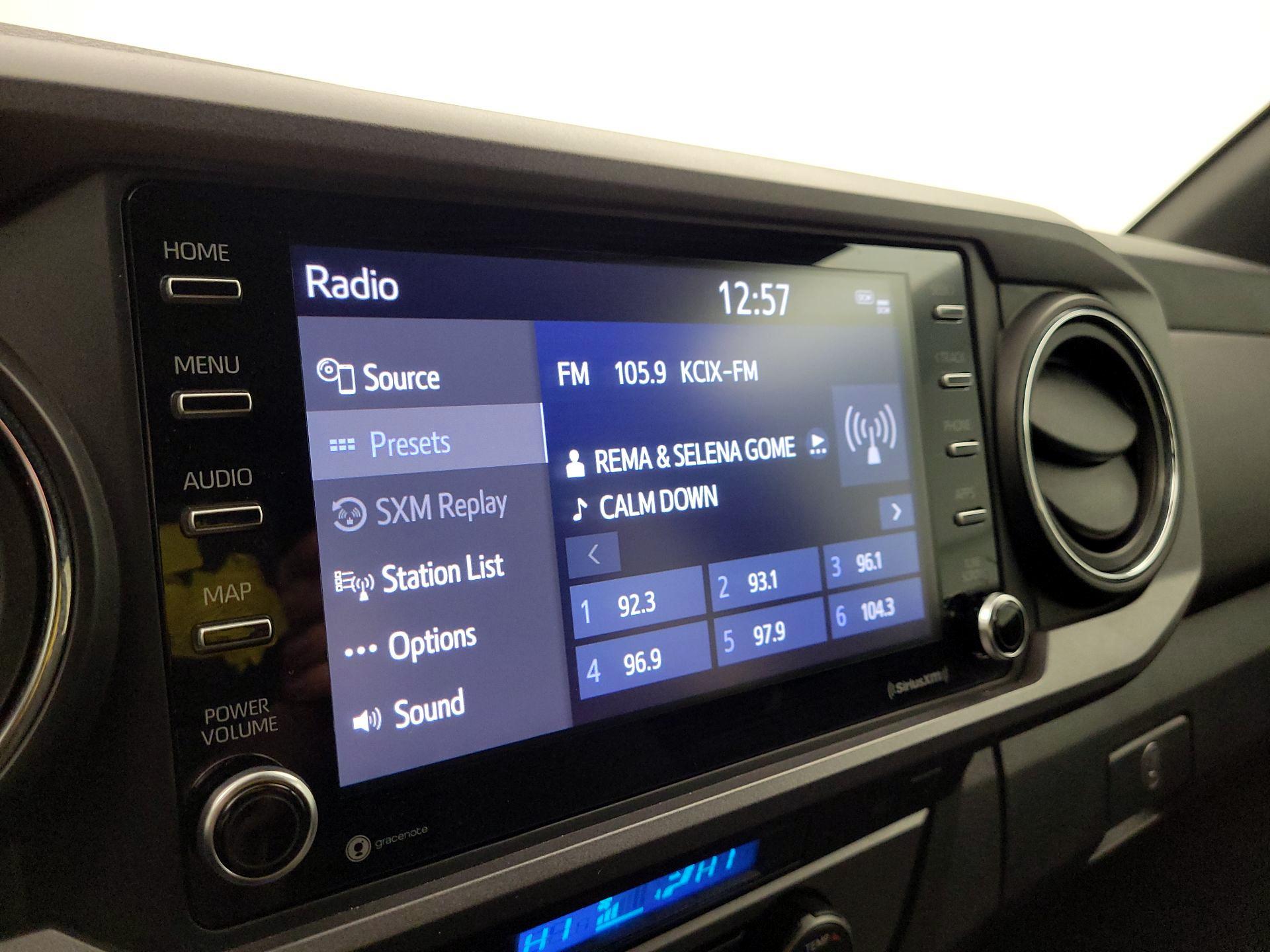 Thumbnail: 2023 Toyota Tacoma - 15