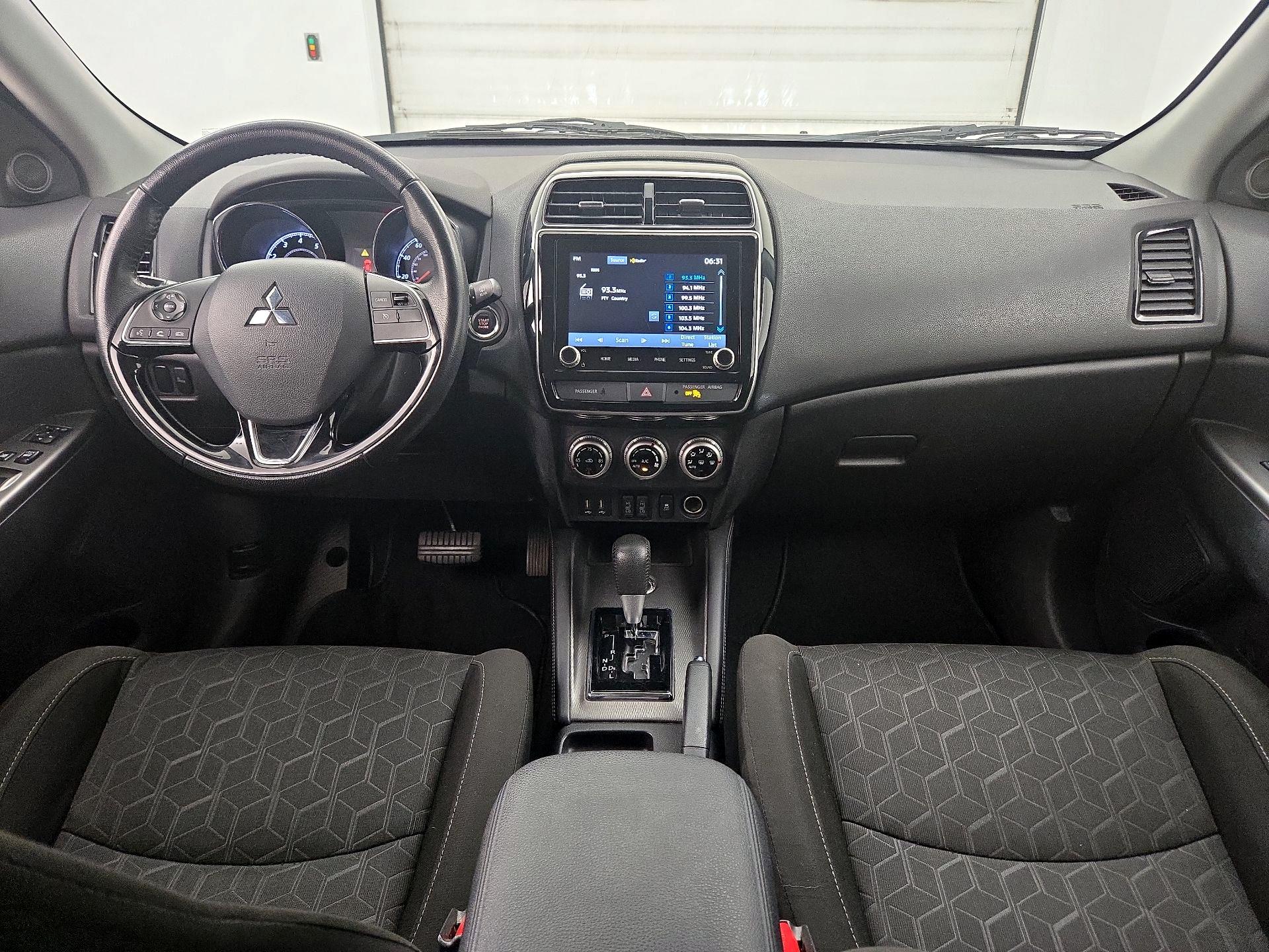 Thumbnail: 2021 Mitsubishi Outlander Sport - 9