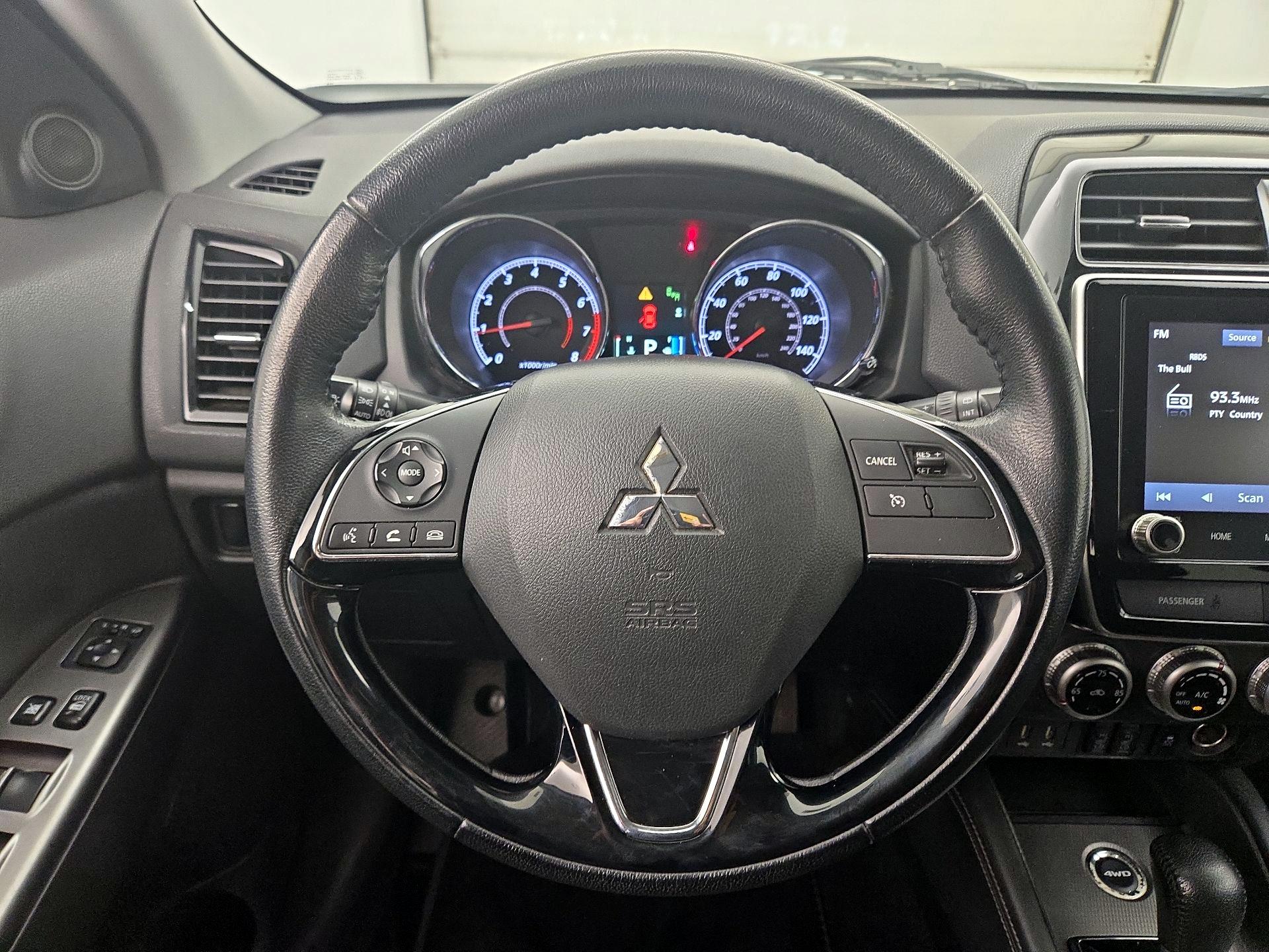 Thumbnail: 2021 Mitsubishi Outlander Sport - 10