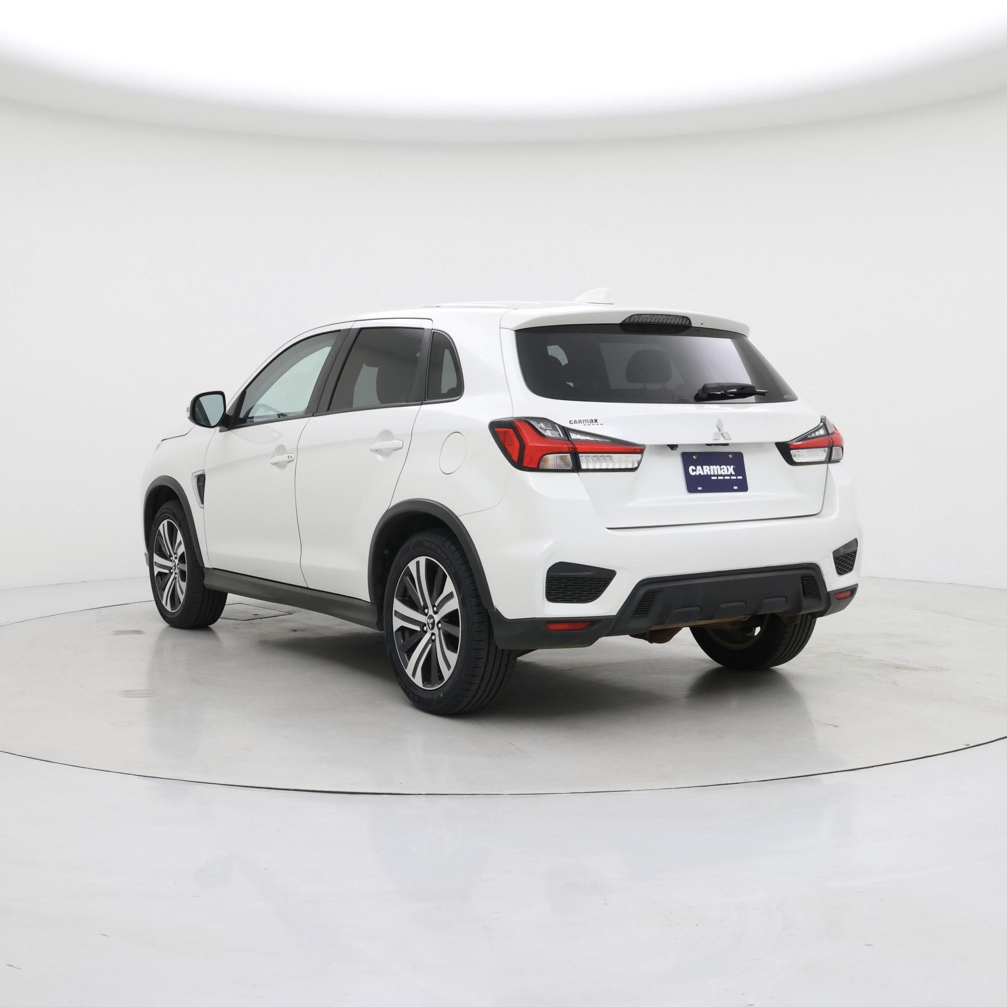 Thumbnail: 2021 Mitsubishi Outlander Sport - 2