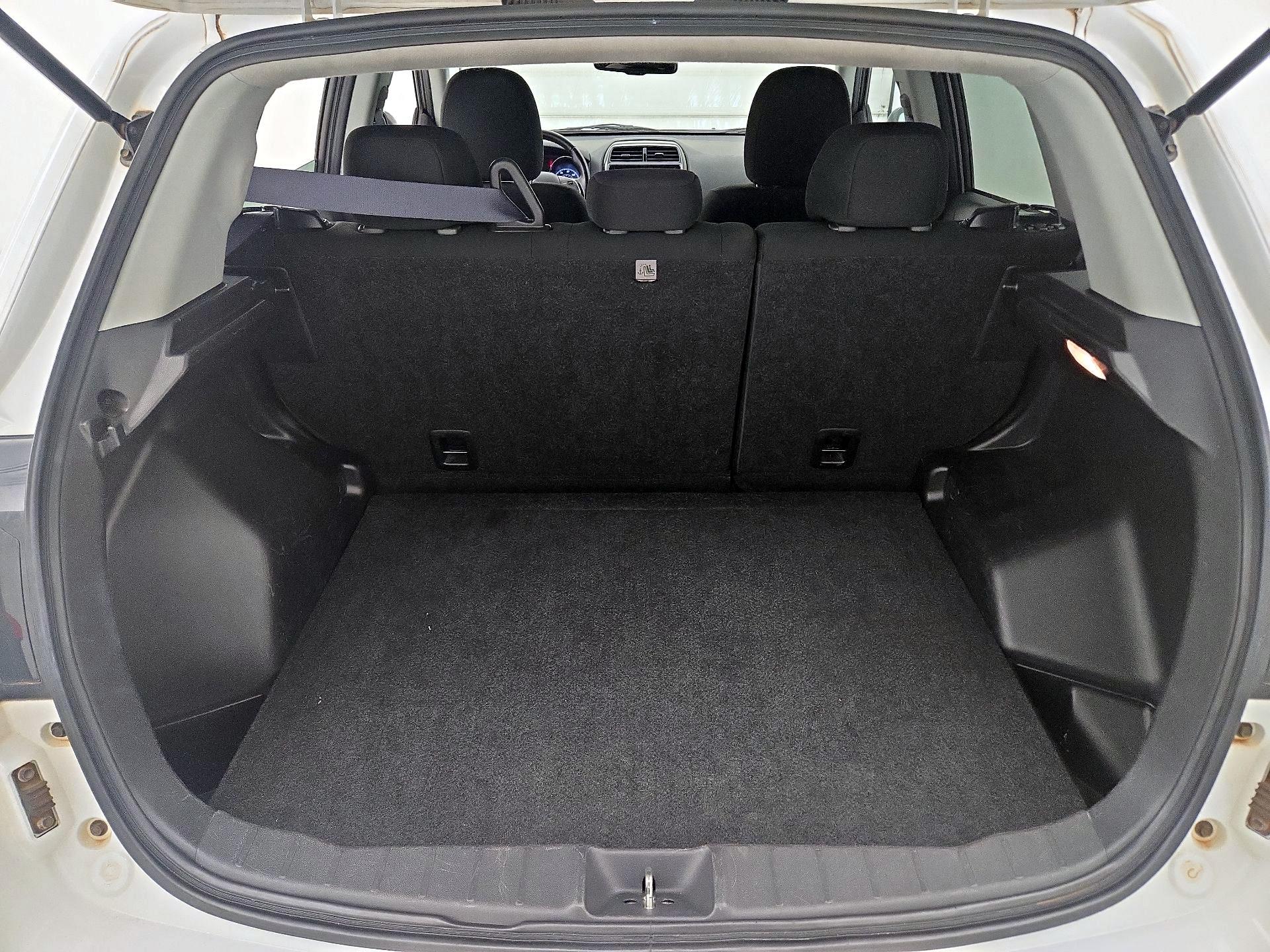 Thumbnail: 2021 Mitsubishi Outlander Sport - 20