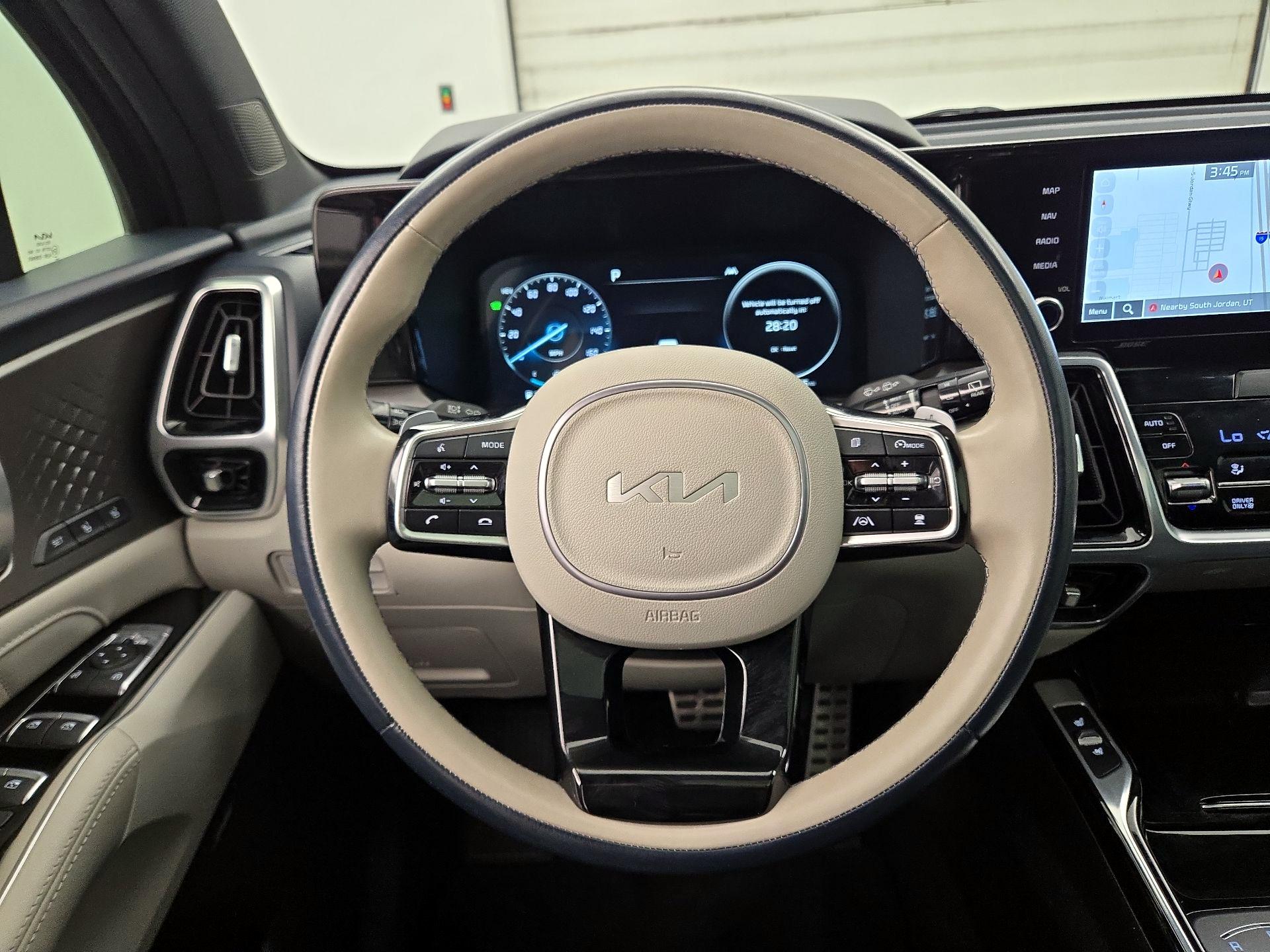 Thumbnail: 2023 Kia Sorento - 10