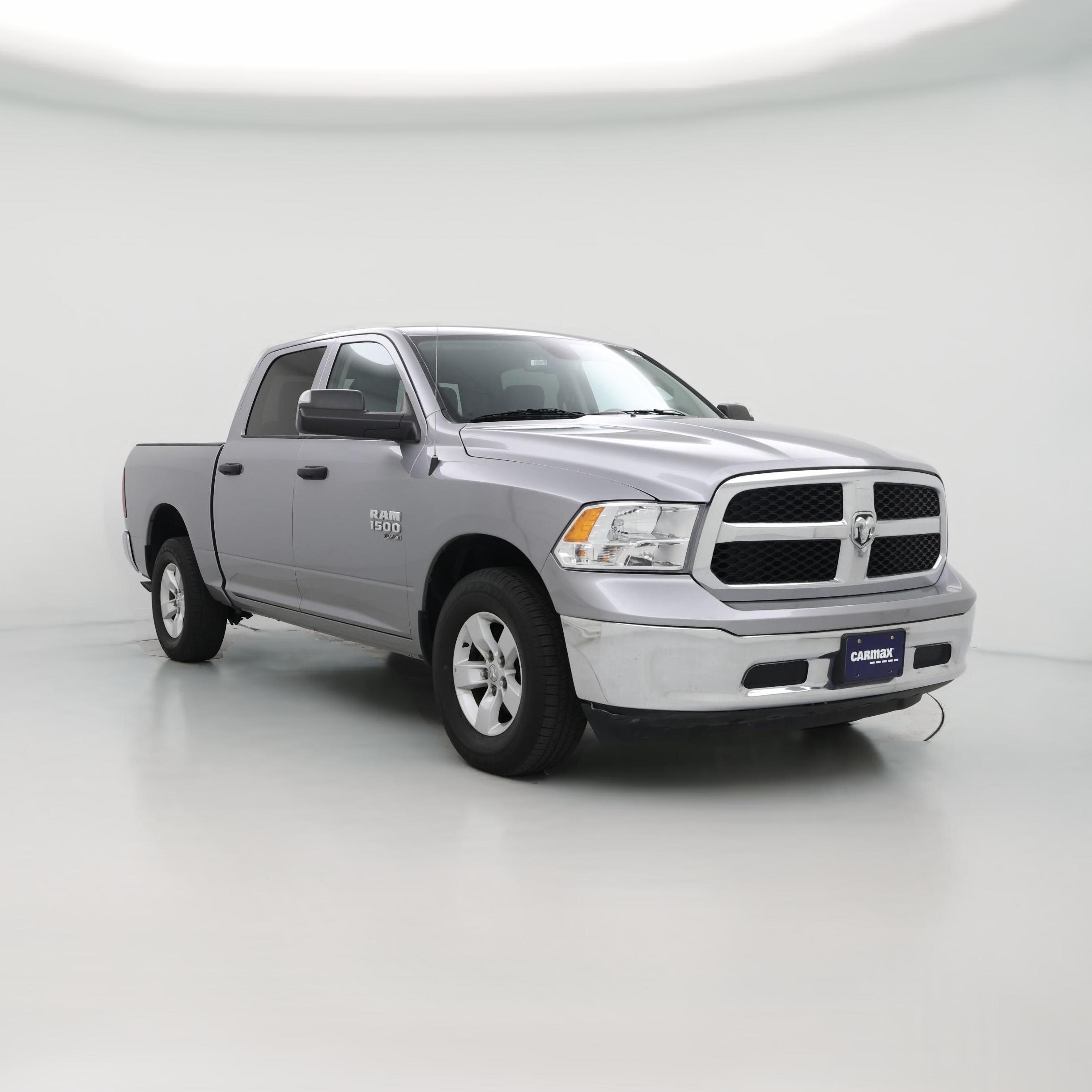 Thumbnail: 2023 RAM 1500 Classic - 1
