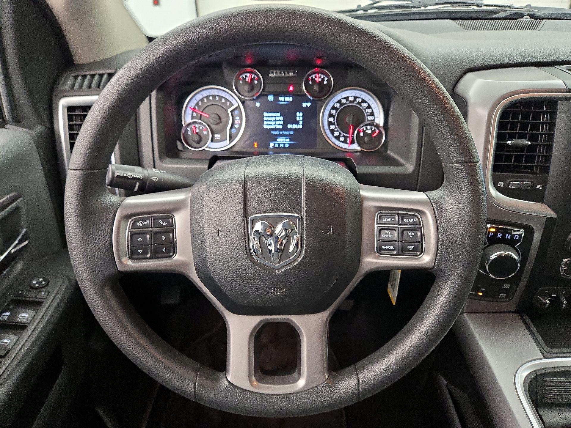 Thumbnail: 2023 RAM 1500 Classic - 10