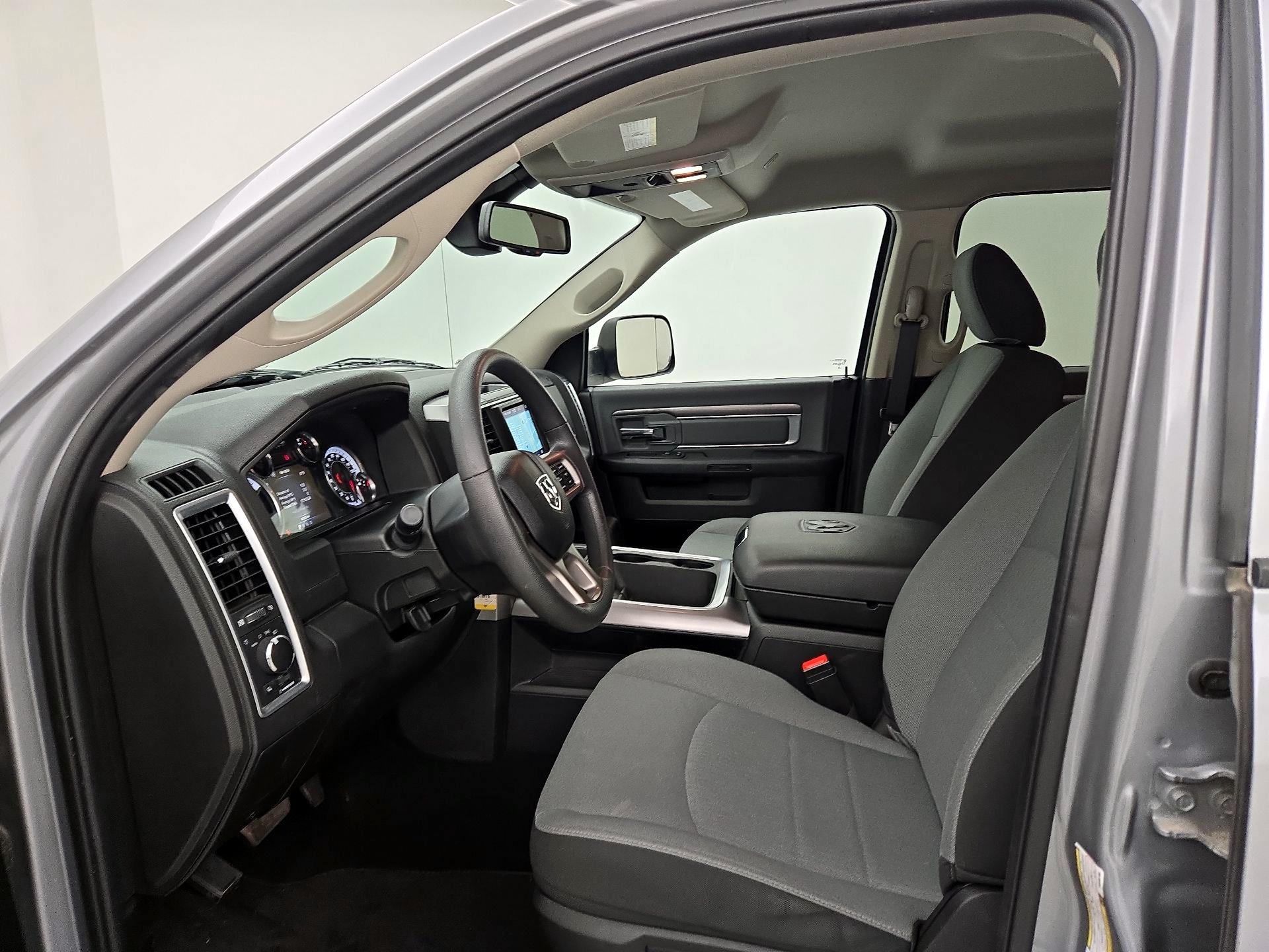 Thumbnail: 2023 RAM 1500 Classic - 11