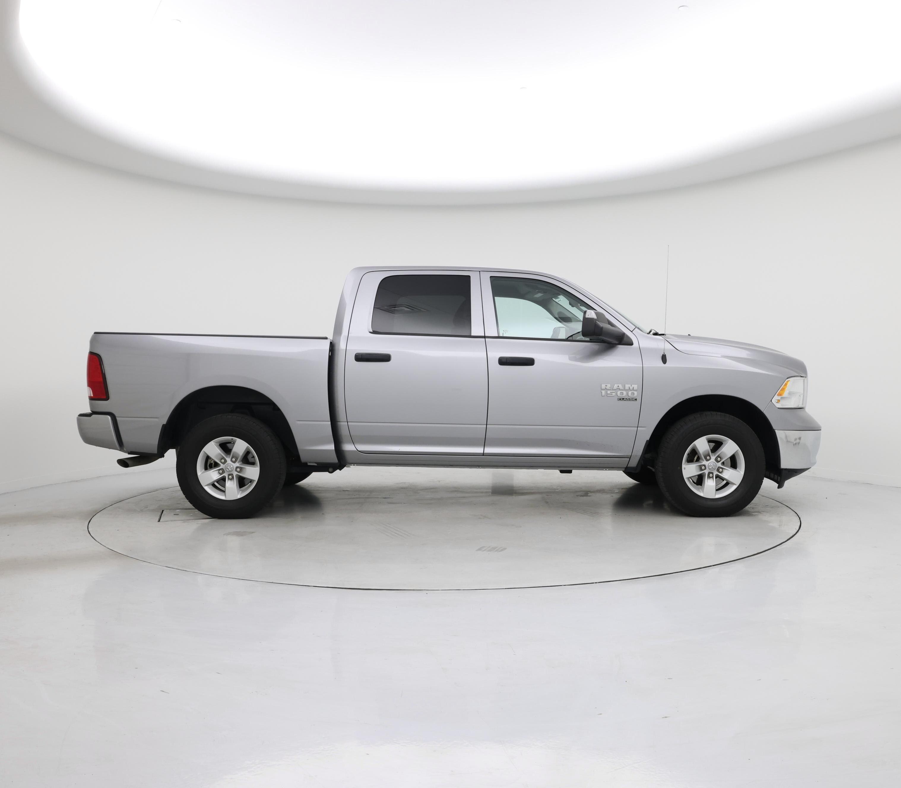 Thumbnail: 2023 RAM 1500 Classic - 7