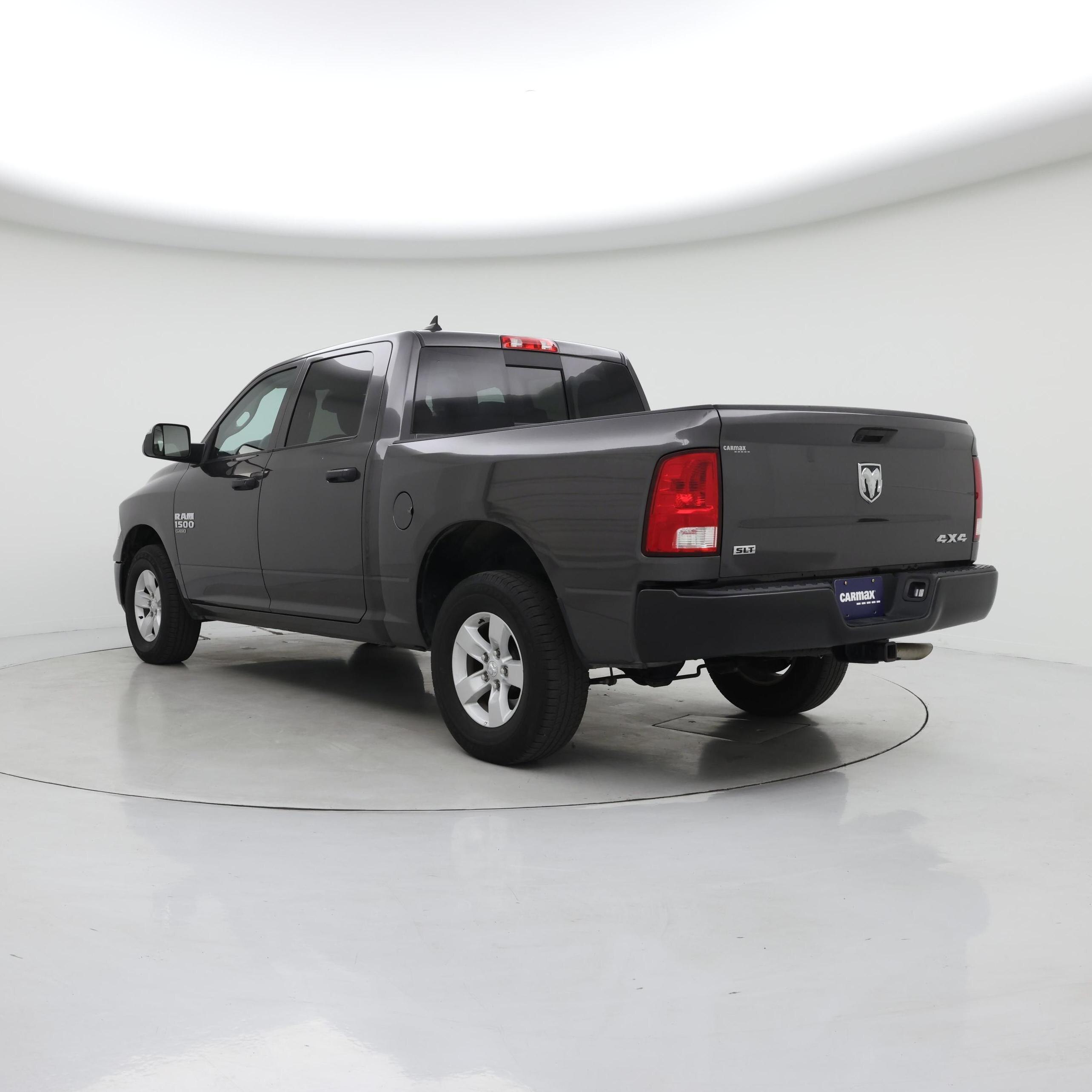 Thumbnail: 2023 RAM 1500 Classic - 2