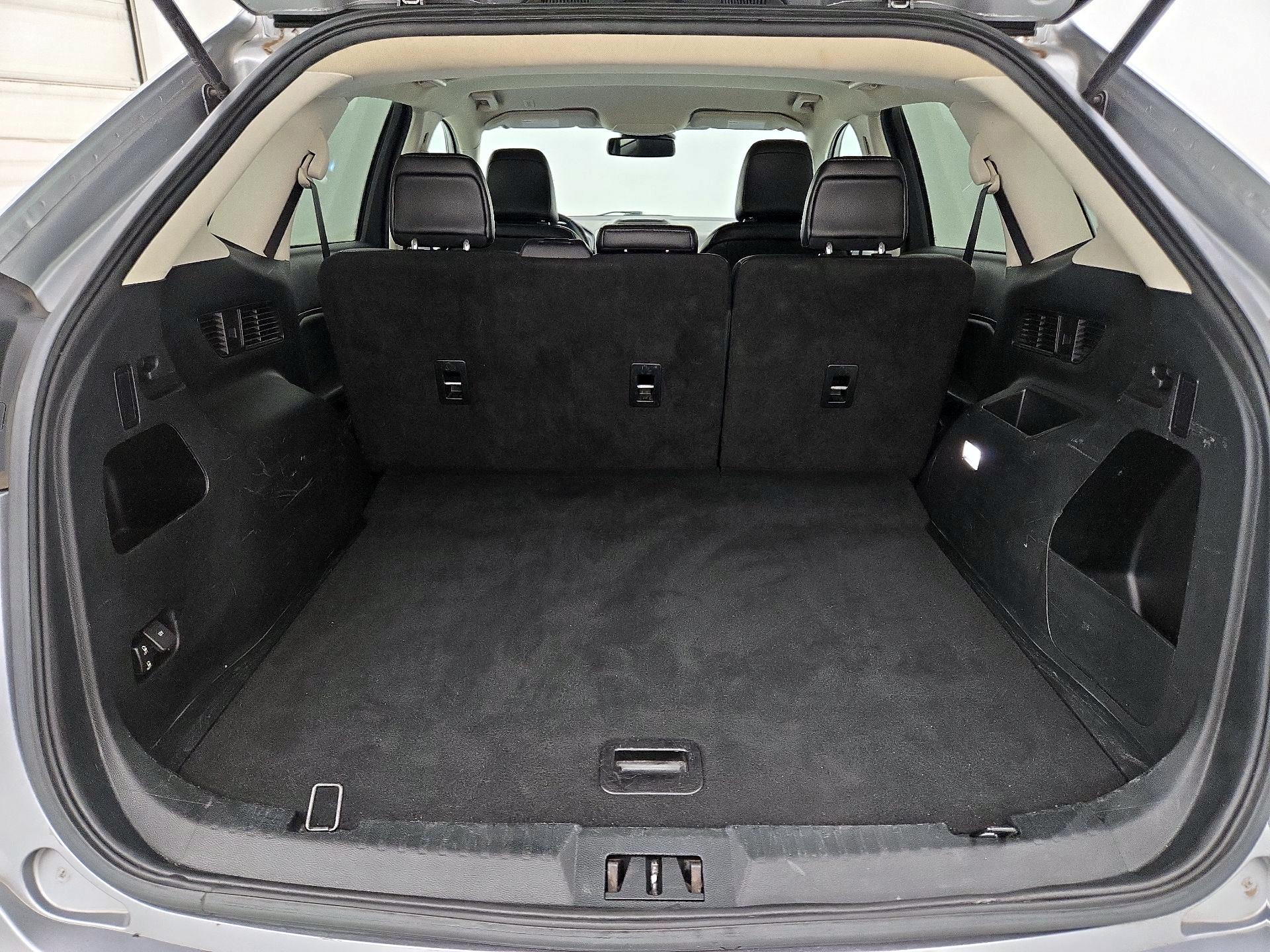 Thumbnail: 2021 Ford Edge - 20