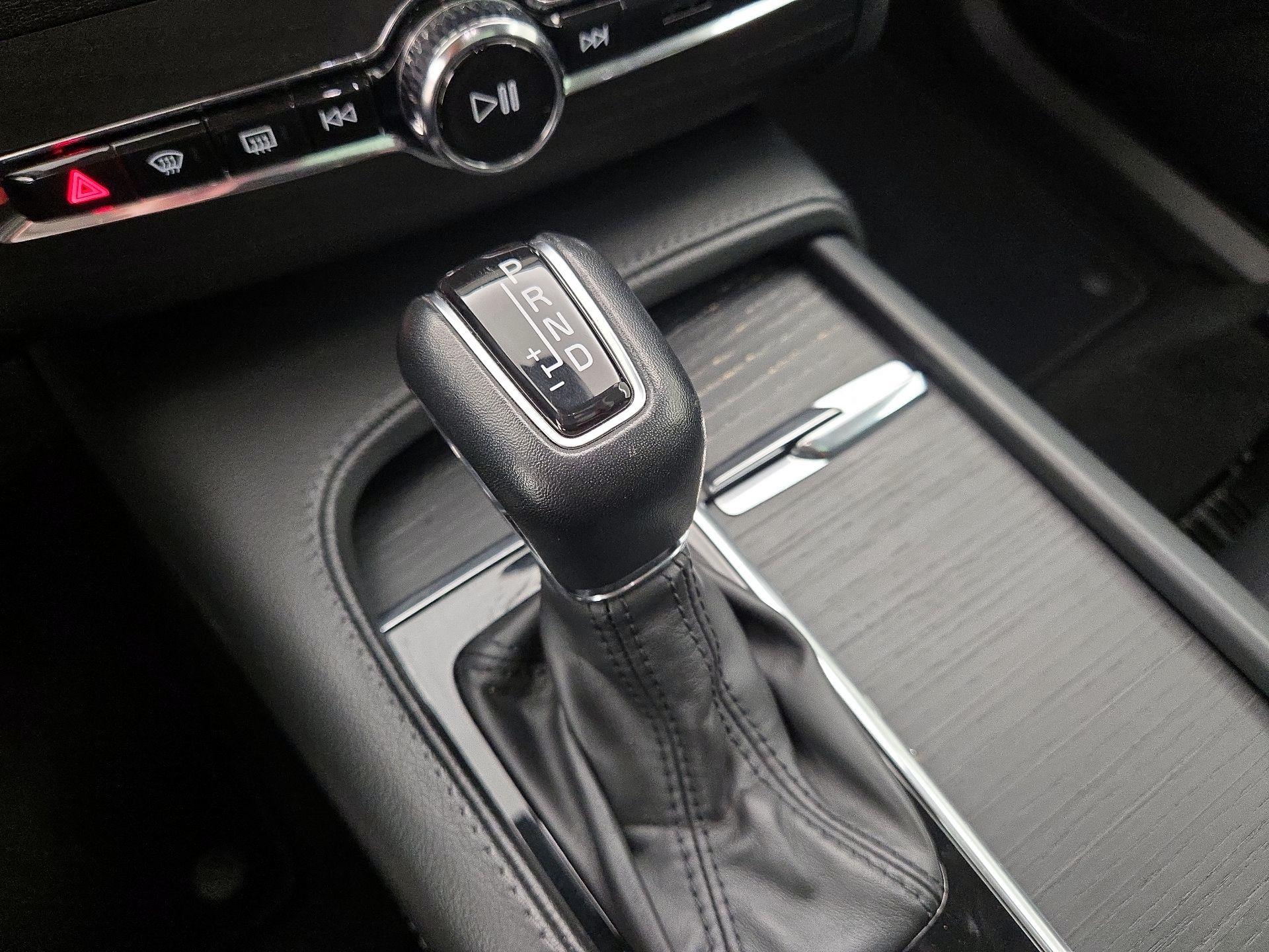 Thumbnail: 2020 Volvo XC90 - 18