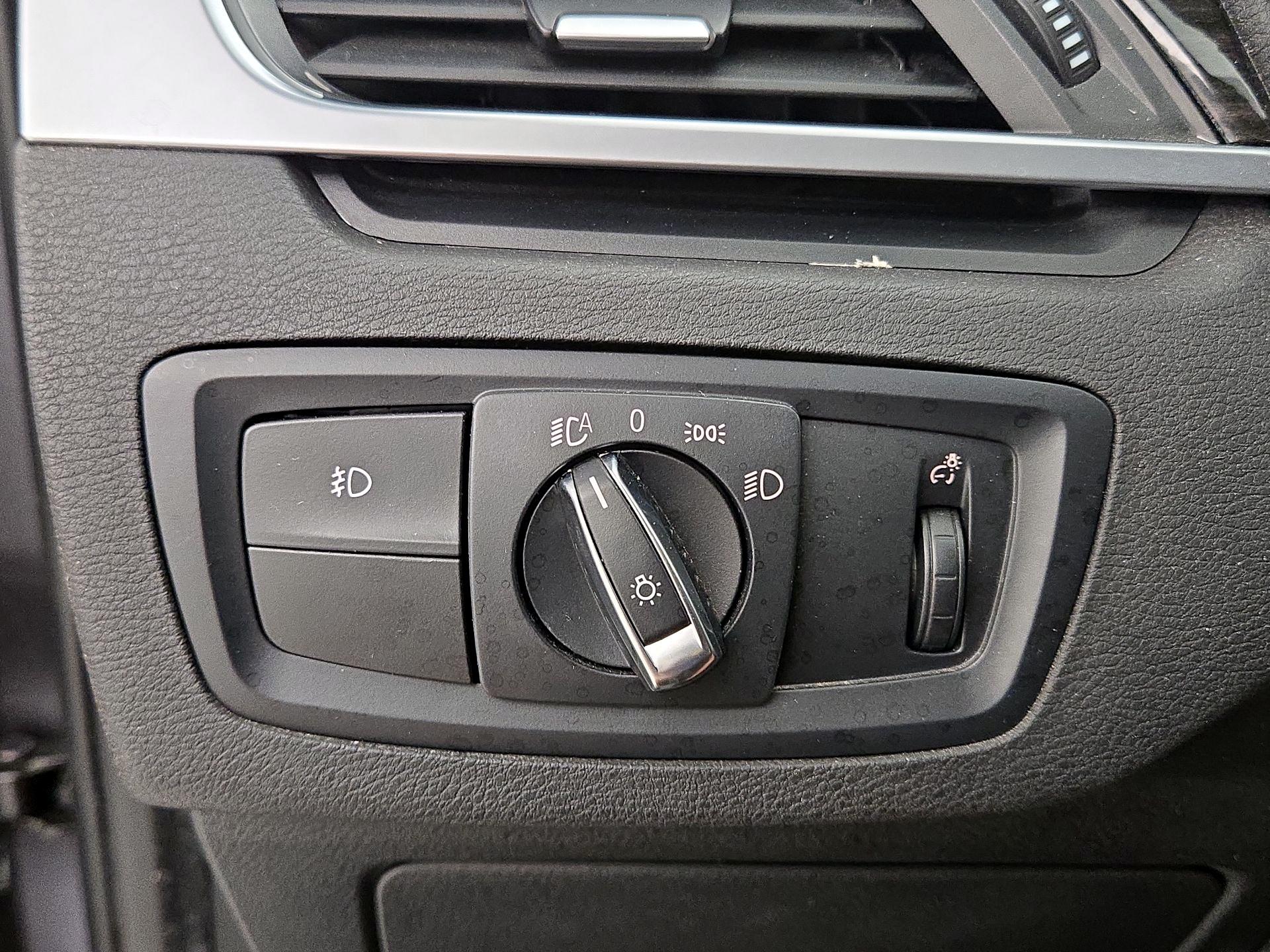 Thumbnail: 2017 BMW X1 - 13